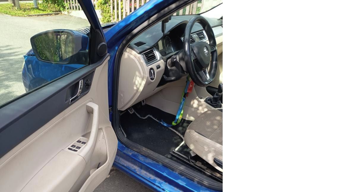 Škoda Rapid, Prodám ŠKODA Rapid Spaceback - fotka 6
