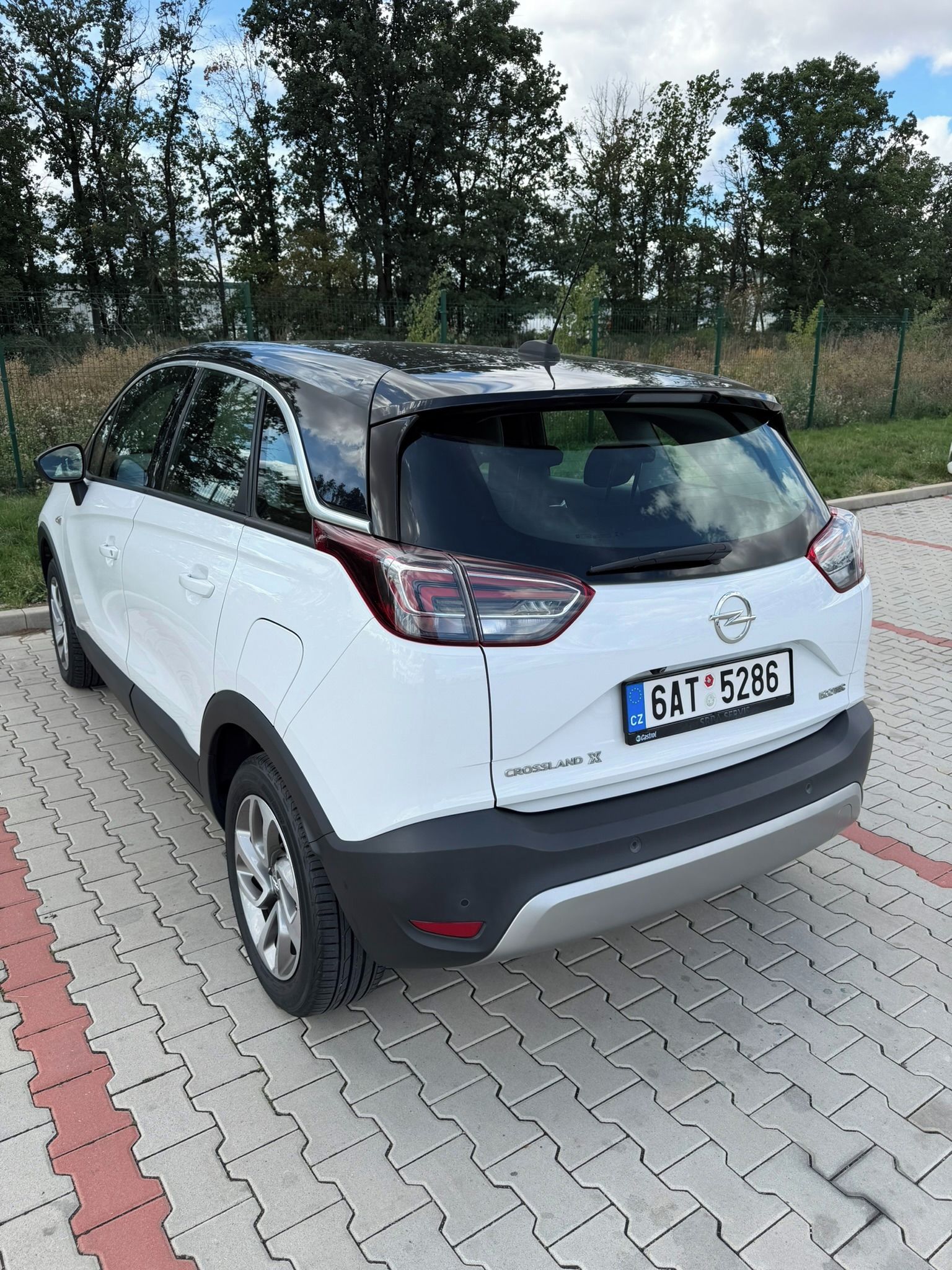 Opel Crossland X, 1.2 81kw - fotka 3