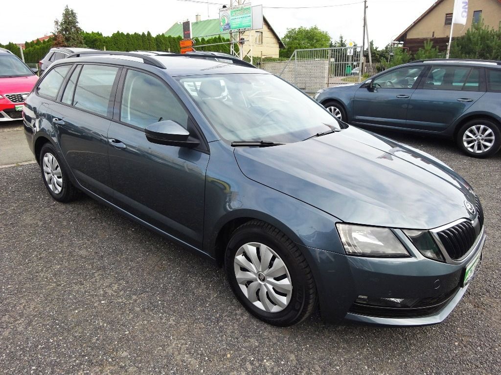 Škoda Octavia, COMBI III FC Amb.Plus - NAVI