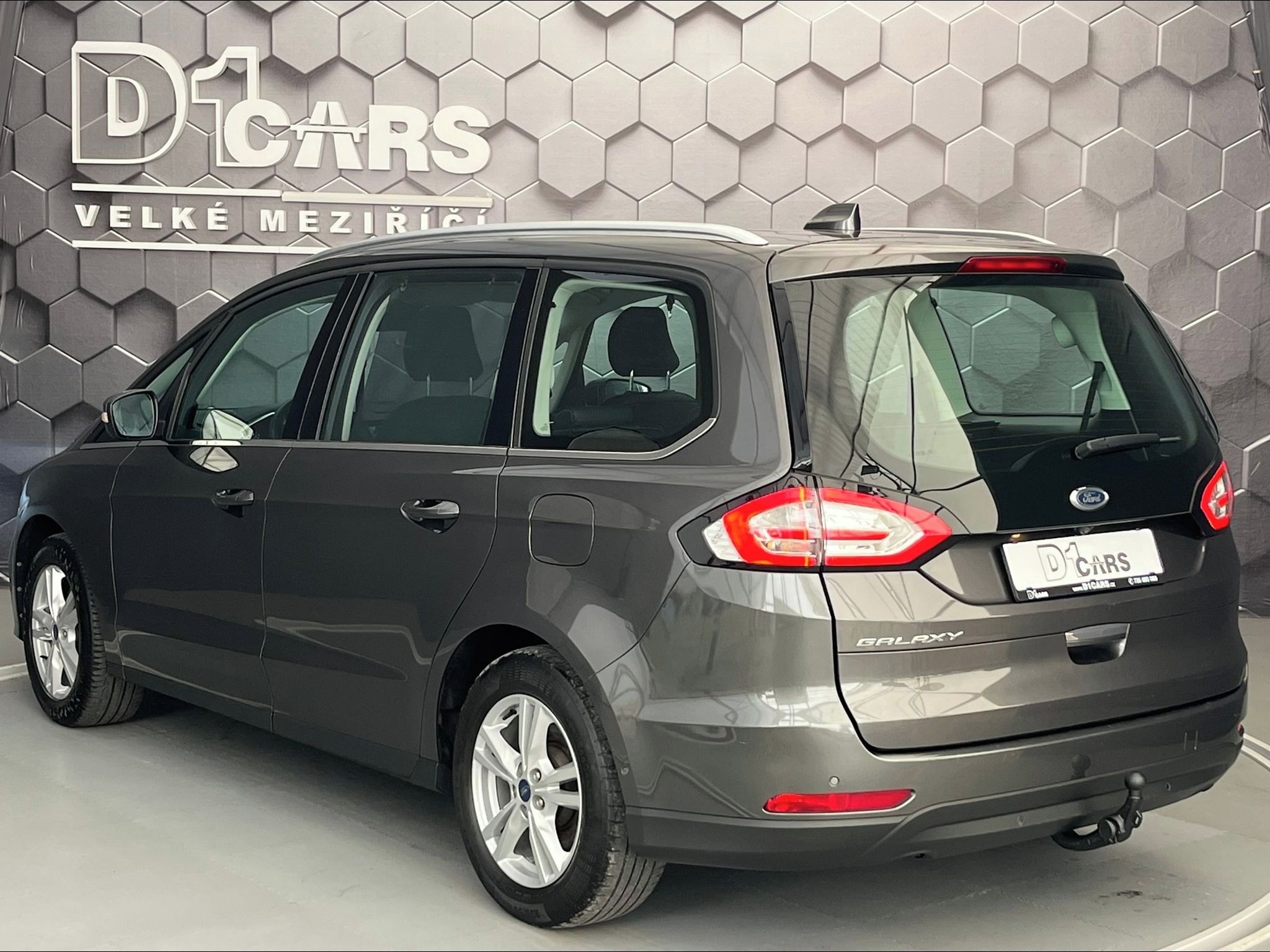 Ford Galaxy, 2.0 EB Titanium LED tažné - fotka 2