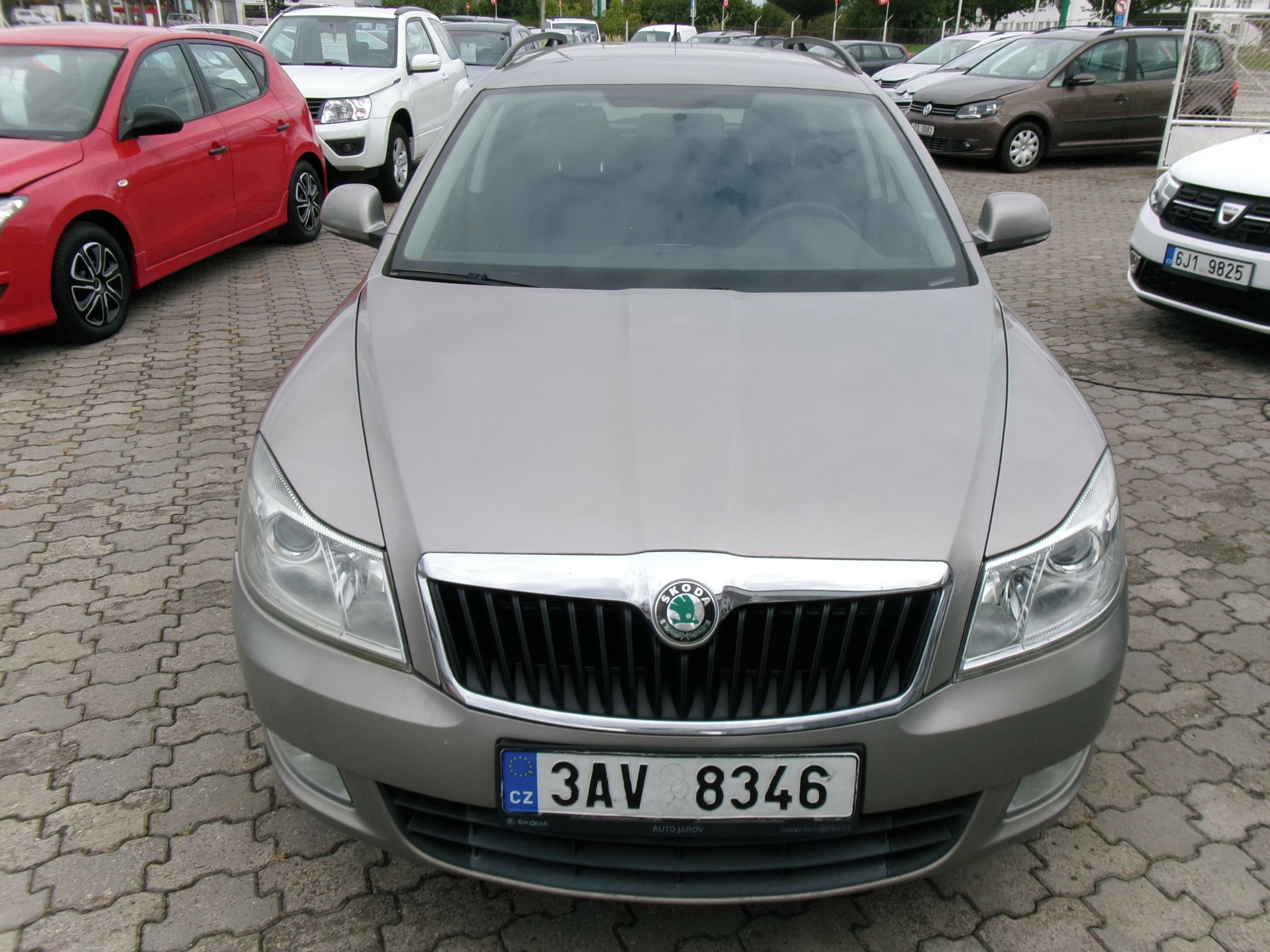Škoda Octavia, 2.0TDi,CZ,klima - fotka 2