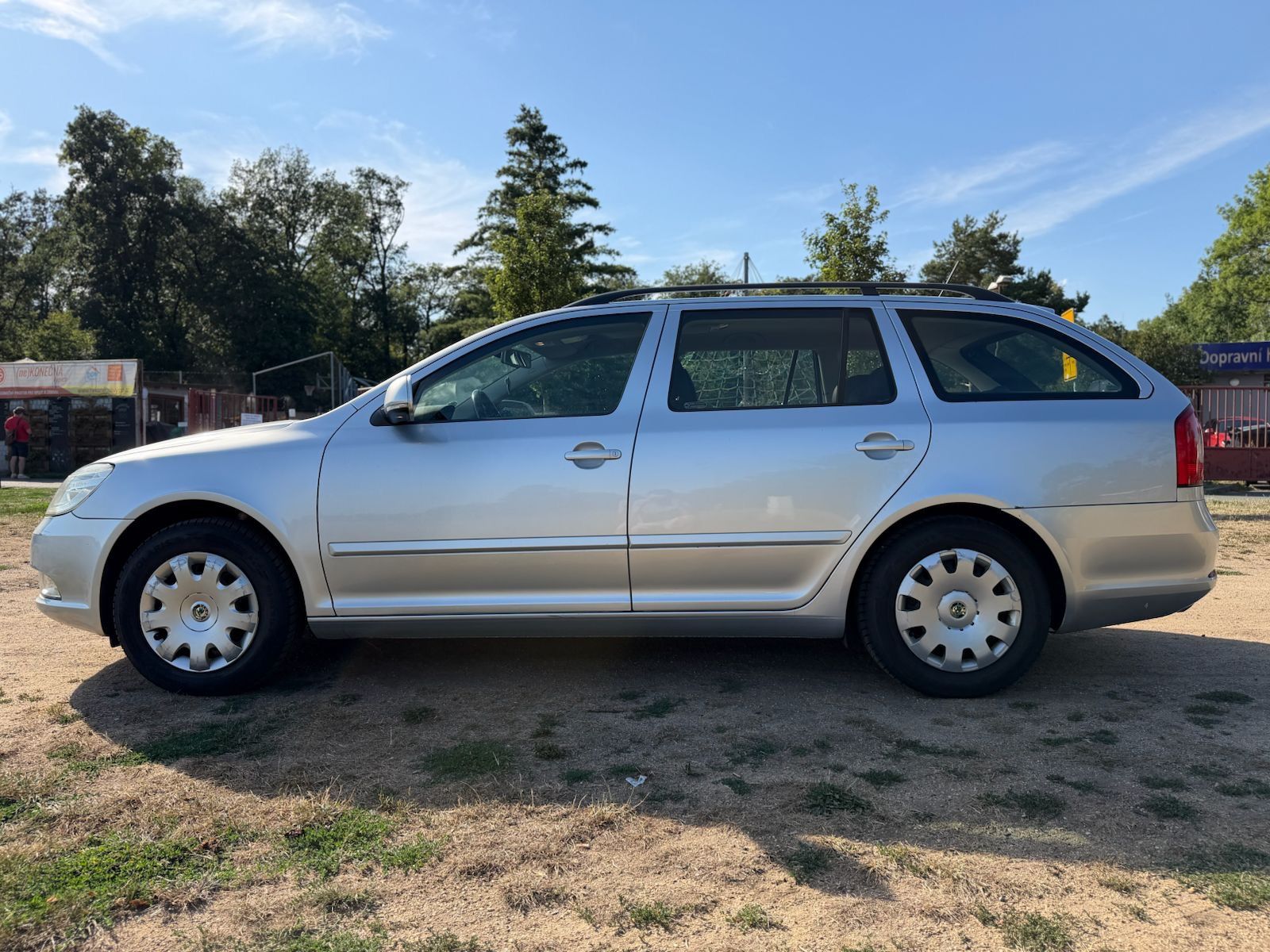 Škoda Octavia, 1.6 TDI, TAŽNÉ, TEMPOMAT - fotka 2