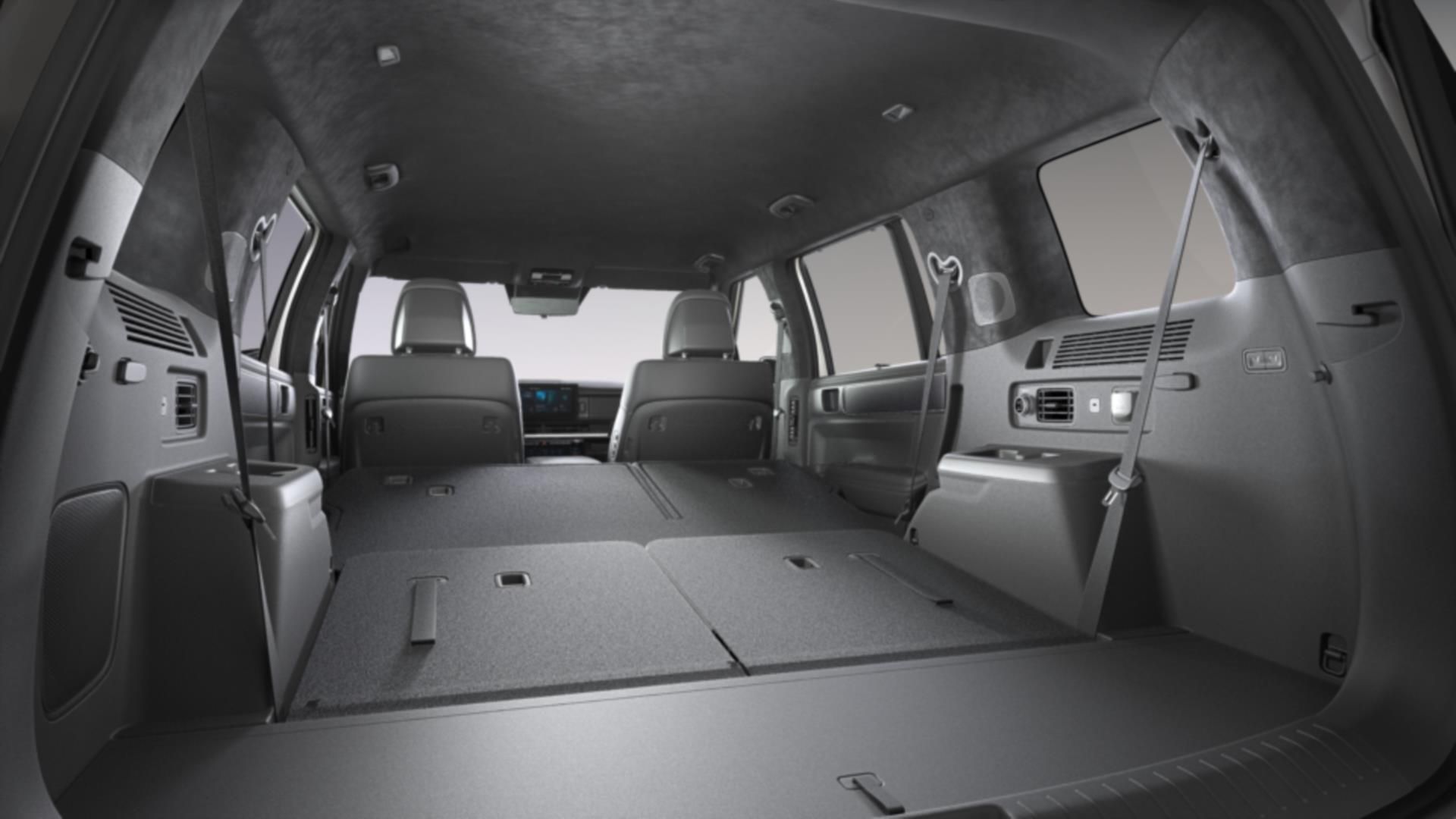 Hyundai Santa Fe, 1,6 T-GDi HEV  Calligraphy 7S - fotka 5