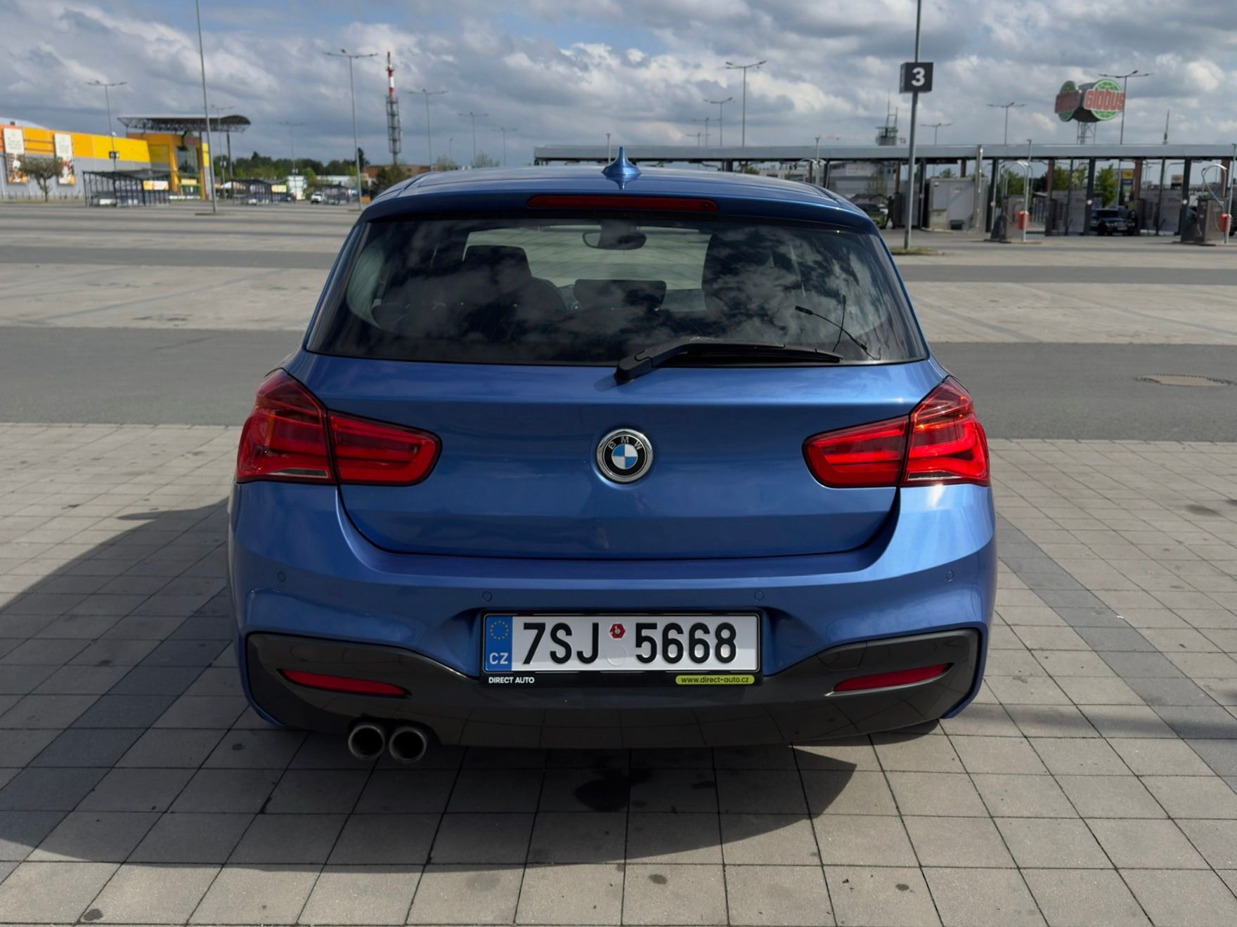 BMW Řada 1, 120d, 140 kW, M-paket - fotka 5