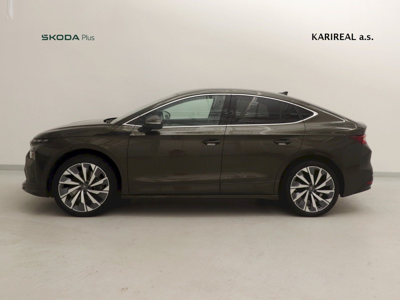 Škoda Enyaq Coupé, 85x, 82kWh 210kW Selection Max - fotka 3