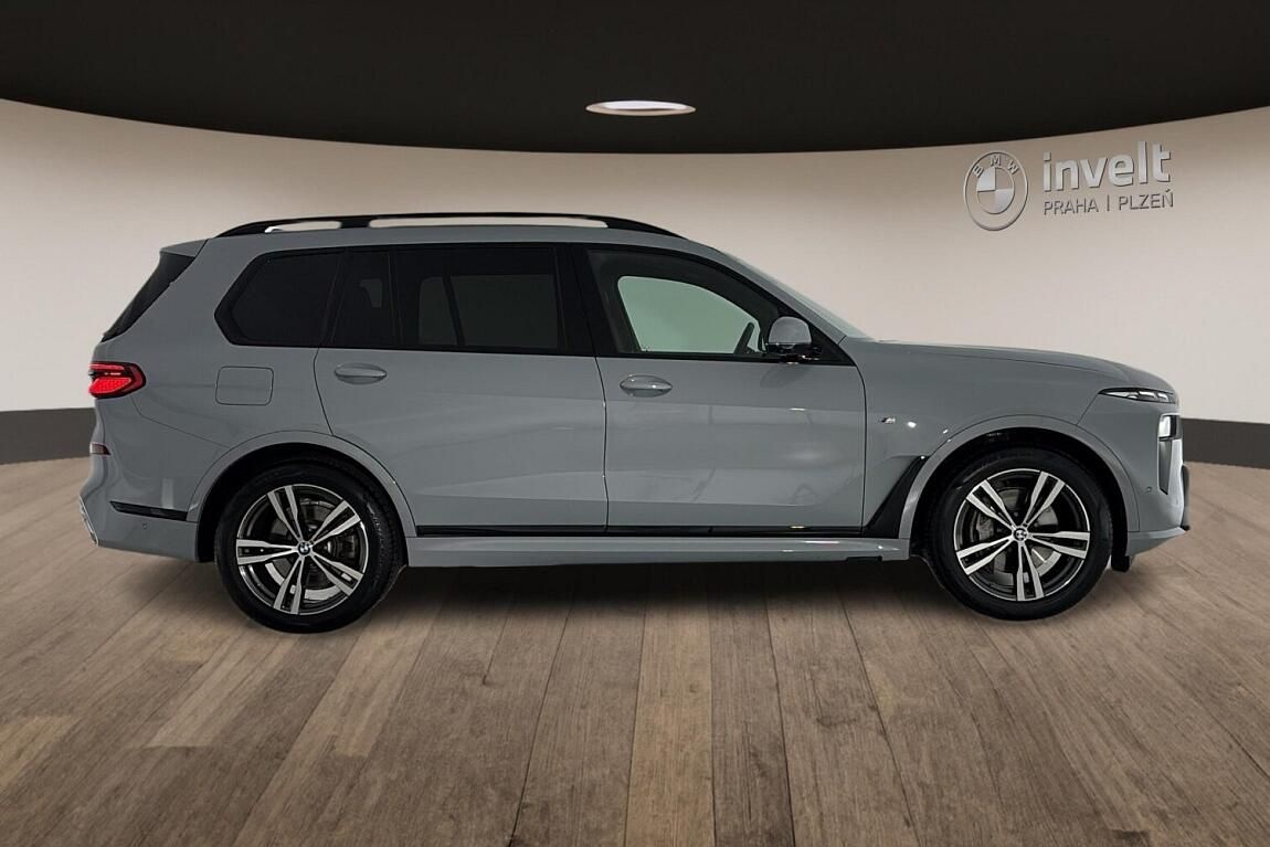 BMW X7, xDrive40d - fotka 2
