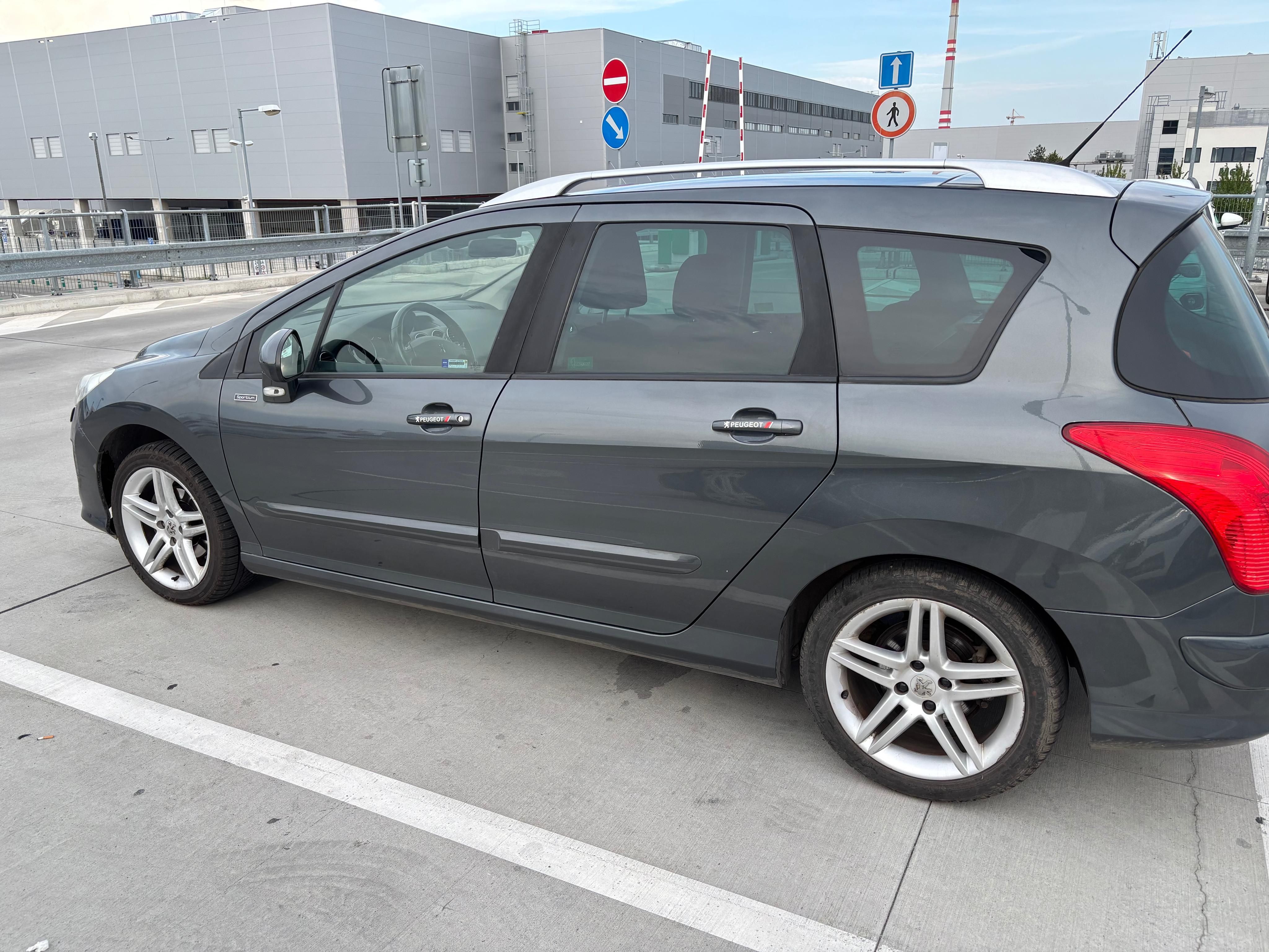 Peugeot 308, Peugeot 1.6 - fotka 2