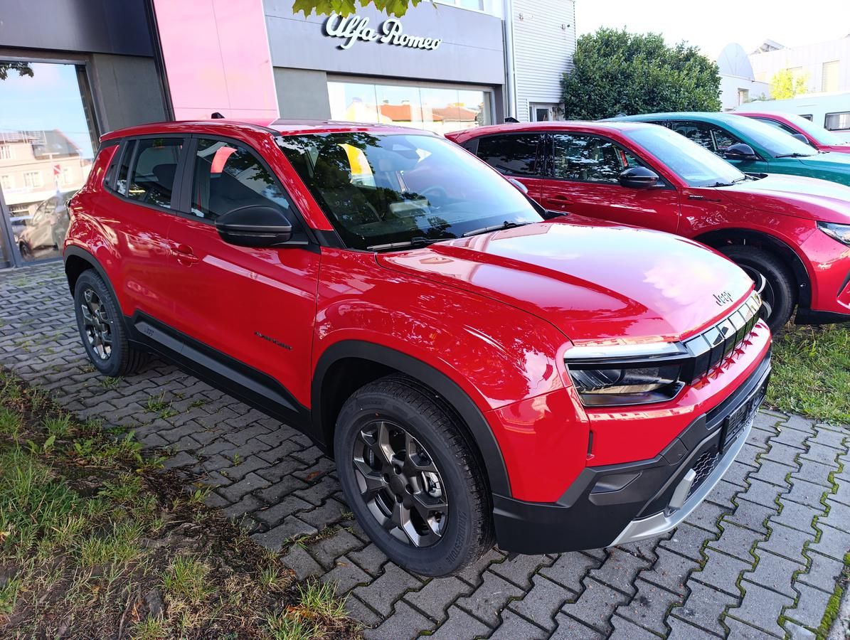 Jeep Avenger, Longitude 1.2 Turbo e-Hybrid - fotka 3