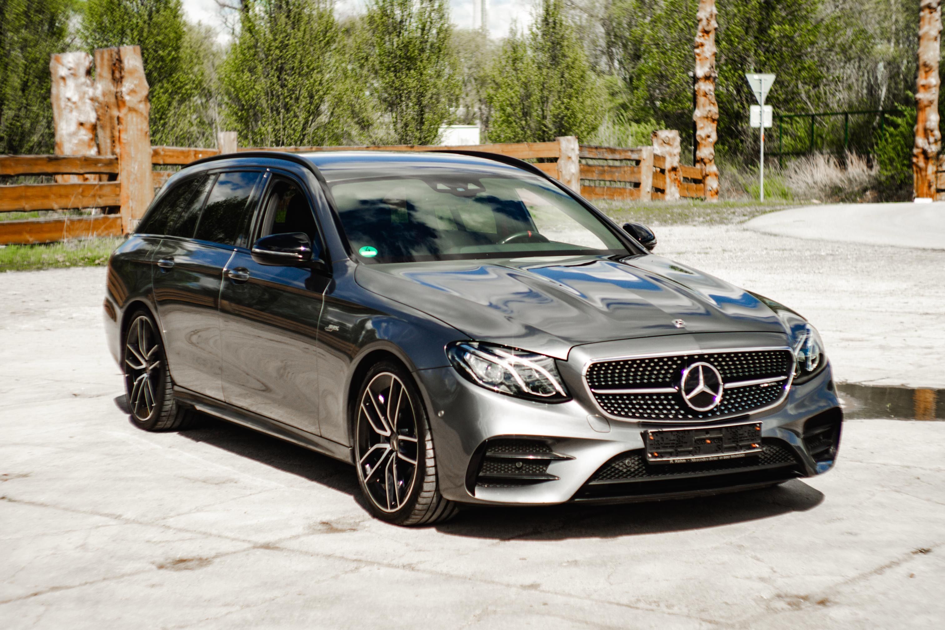 Mercedes-Benz Třídy E, E53 AMG