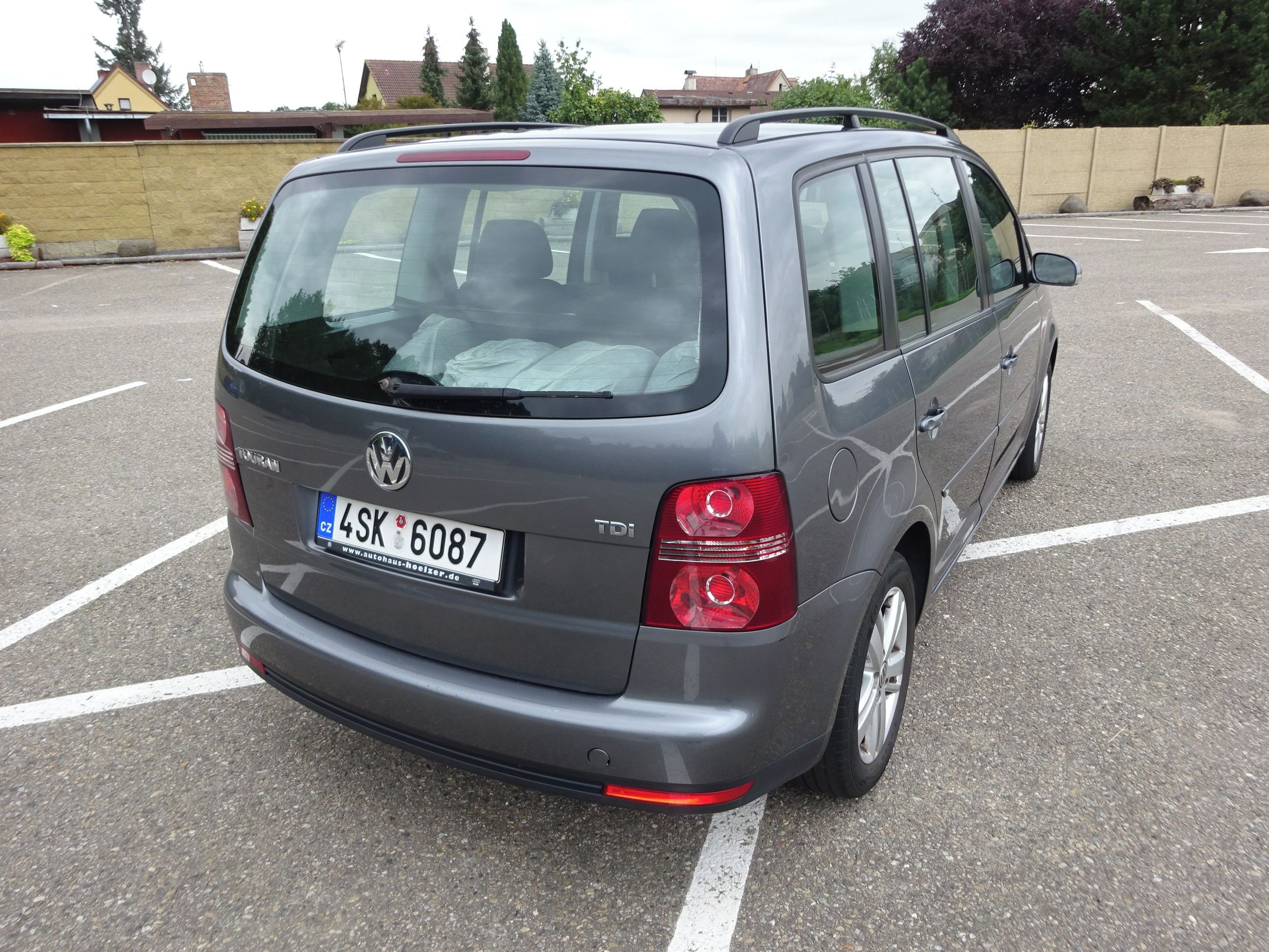 Volkswagen Touran, 1.9 TDI (77 KW) KLIMA - fotka 4