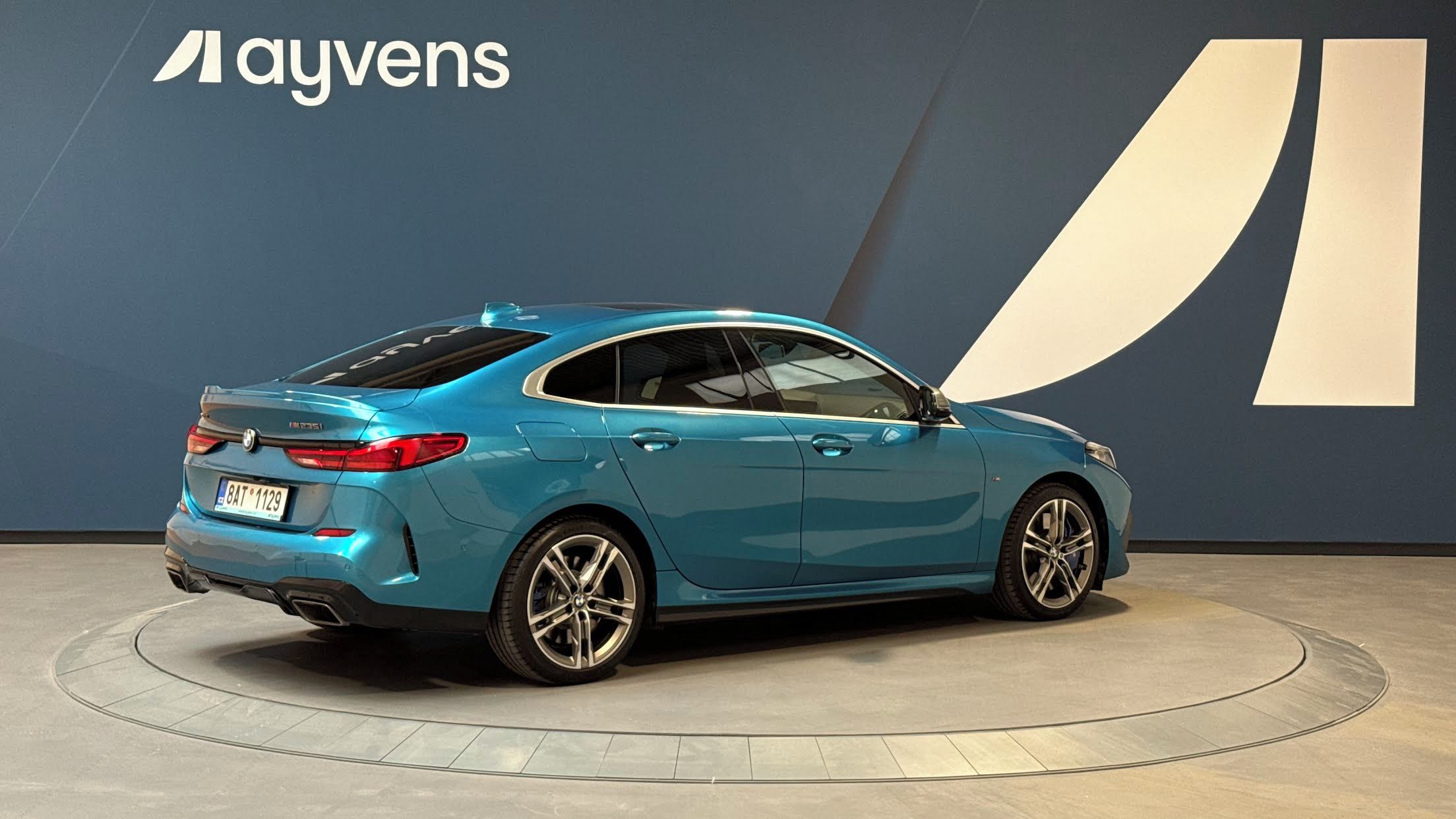BMW Řada 2, 3.0 M235 xDrive AT Gran Coupe - fotka 2