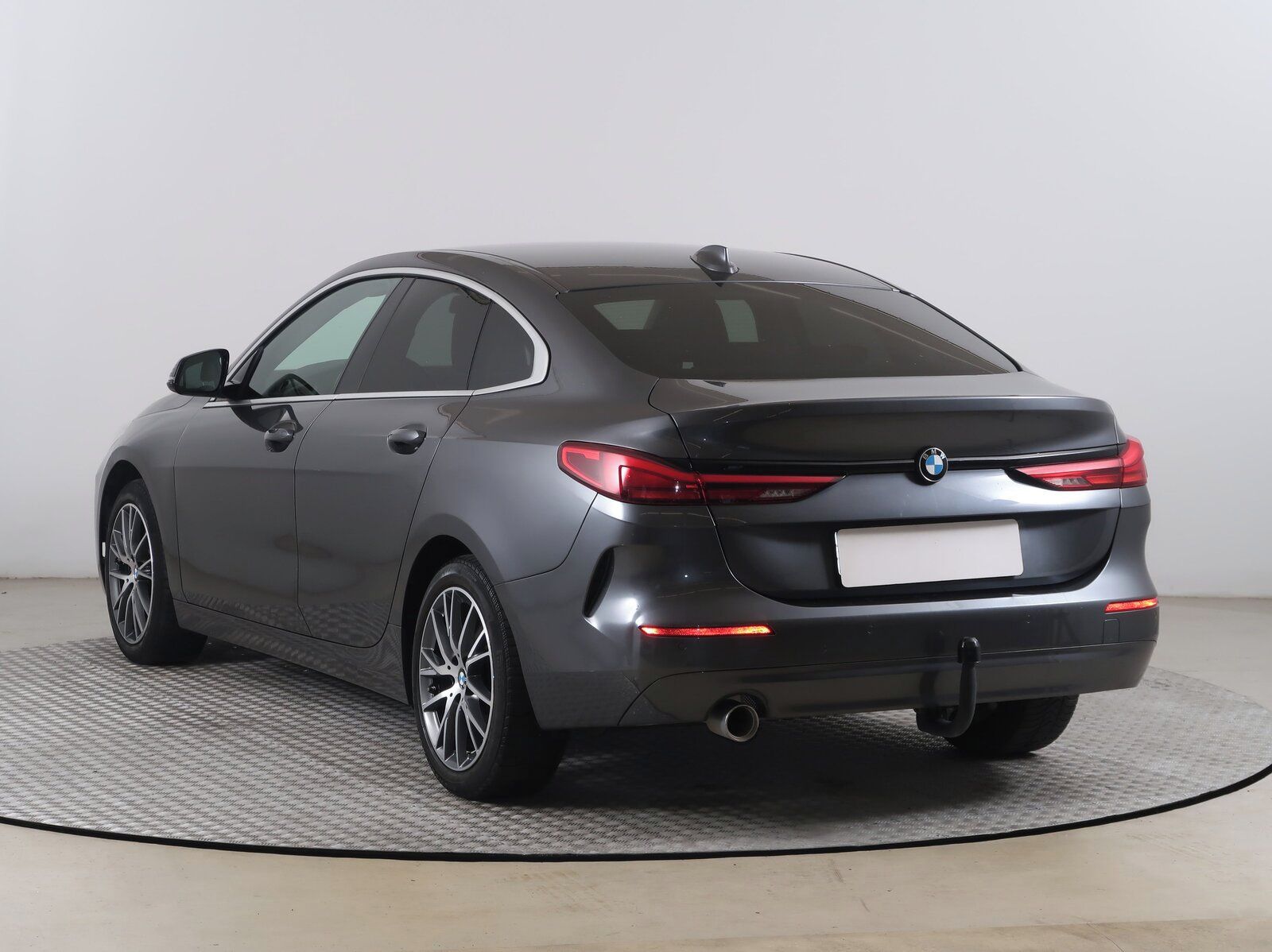BMW Řada 2, 218i Gran Coupé, Automat - fotka 4