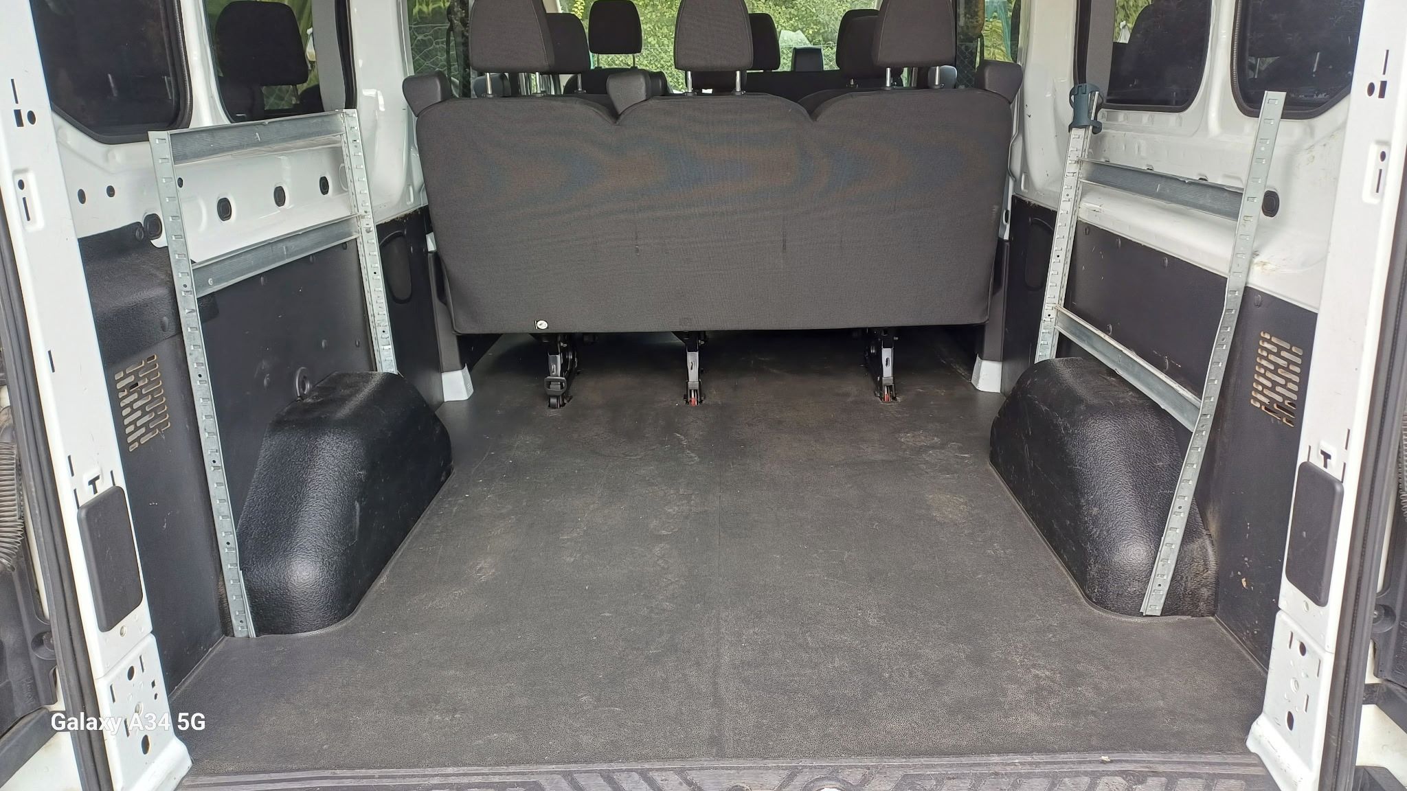 Ford Transit - fotka 6