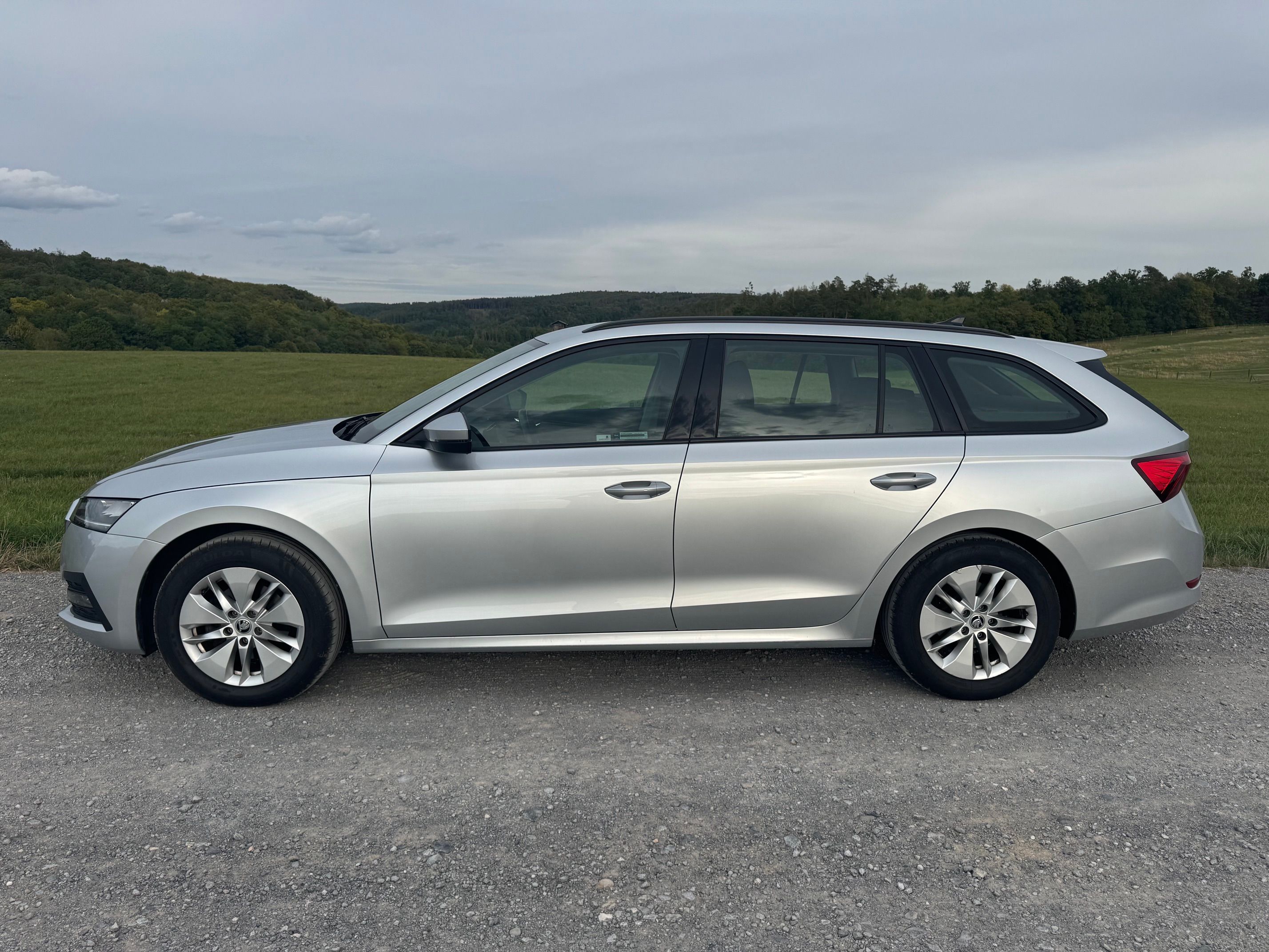 Škoda Octavia, 2.0TDI AMBITION+ LED KOUP. ČR - fotka 5