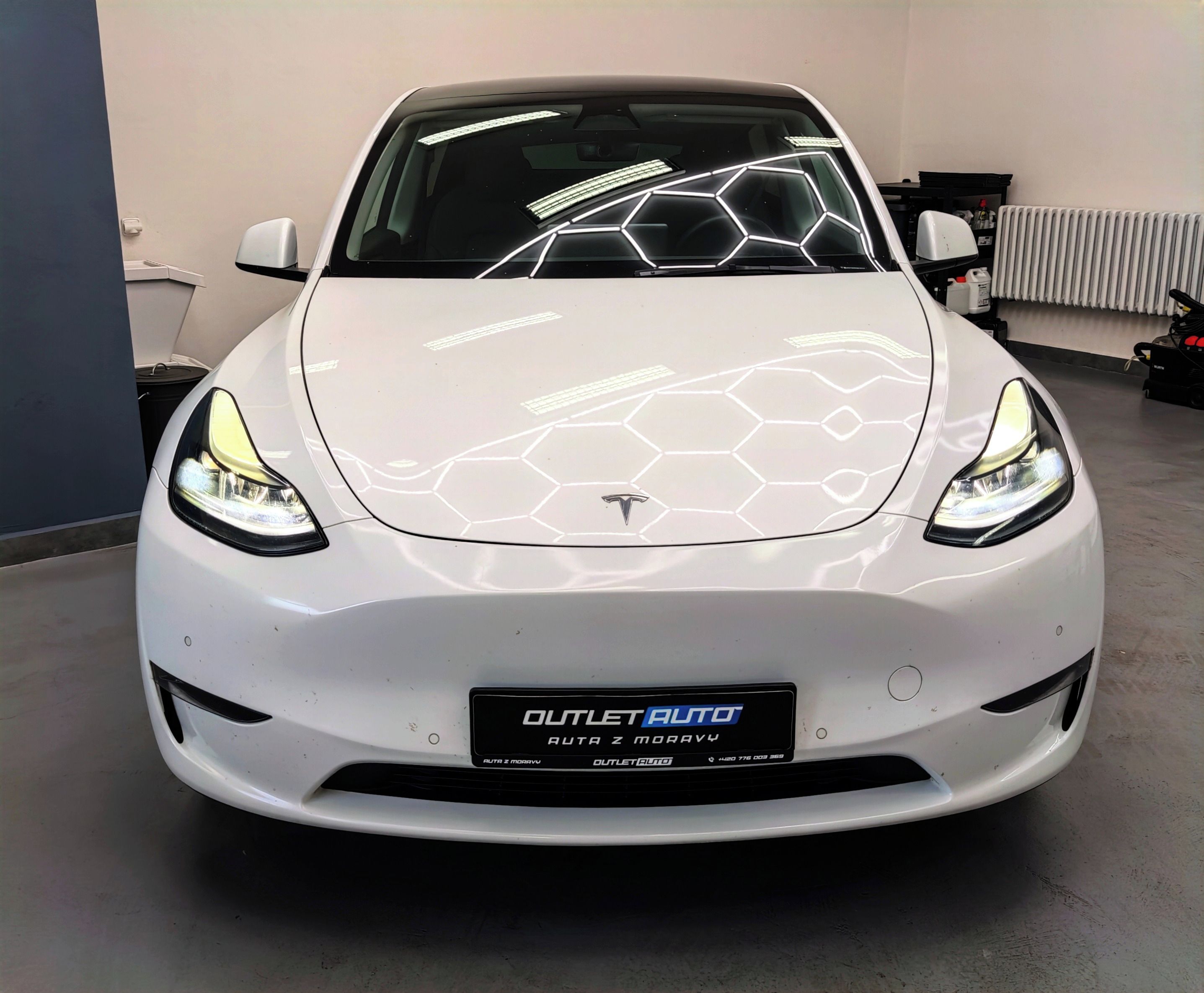 Tesla Model Y, LONG RANGE,AWD, AUTOPILOT, DPH - fotka 2