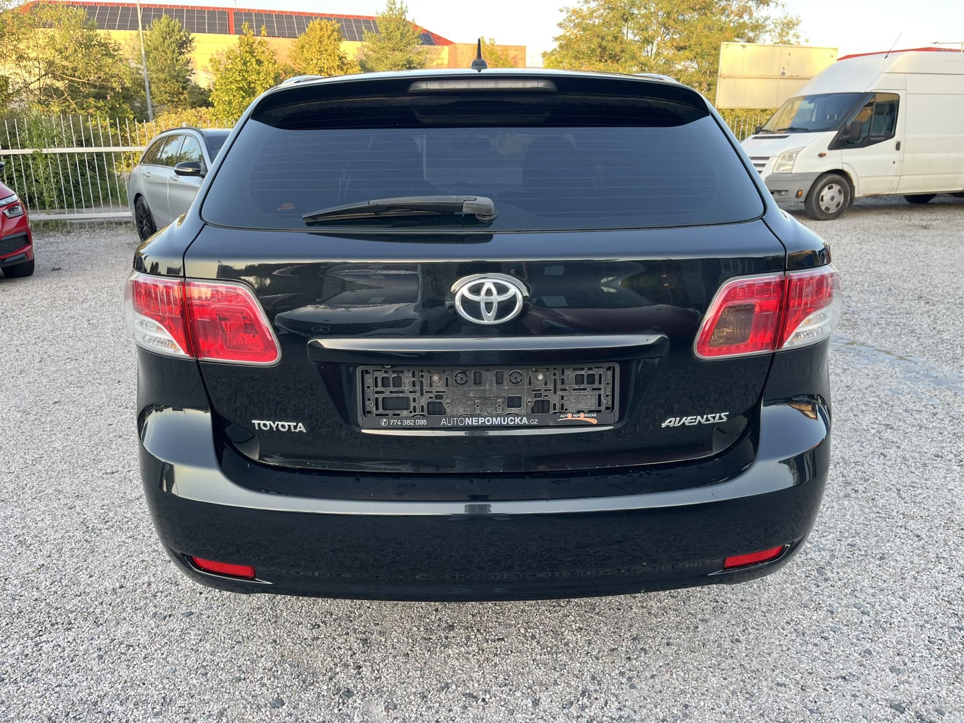 Toyota Avensis, 1.8i 108Kw Klimatizace - fotka 6