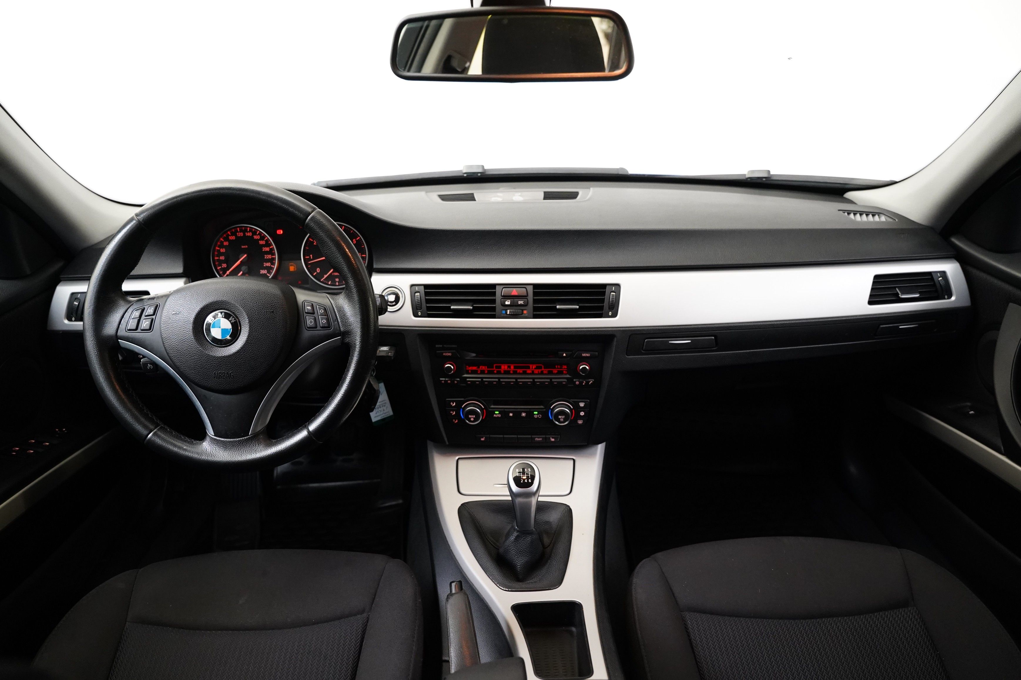 BMW Řada 3, 18 105 kW - fotka 5