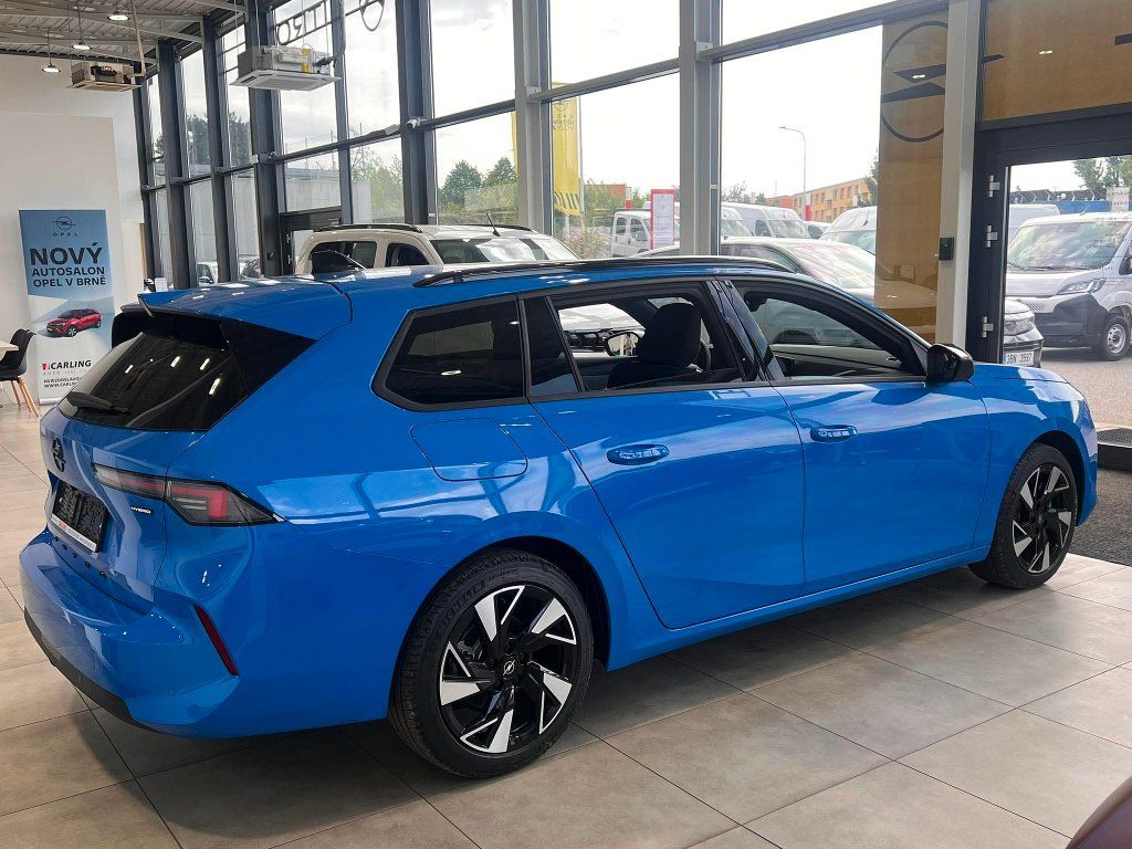 Opel Astra, Edition ST Hybrid 145 k eDCT6 - fotka 5