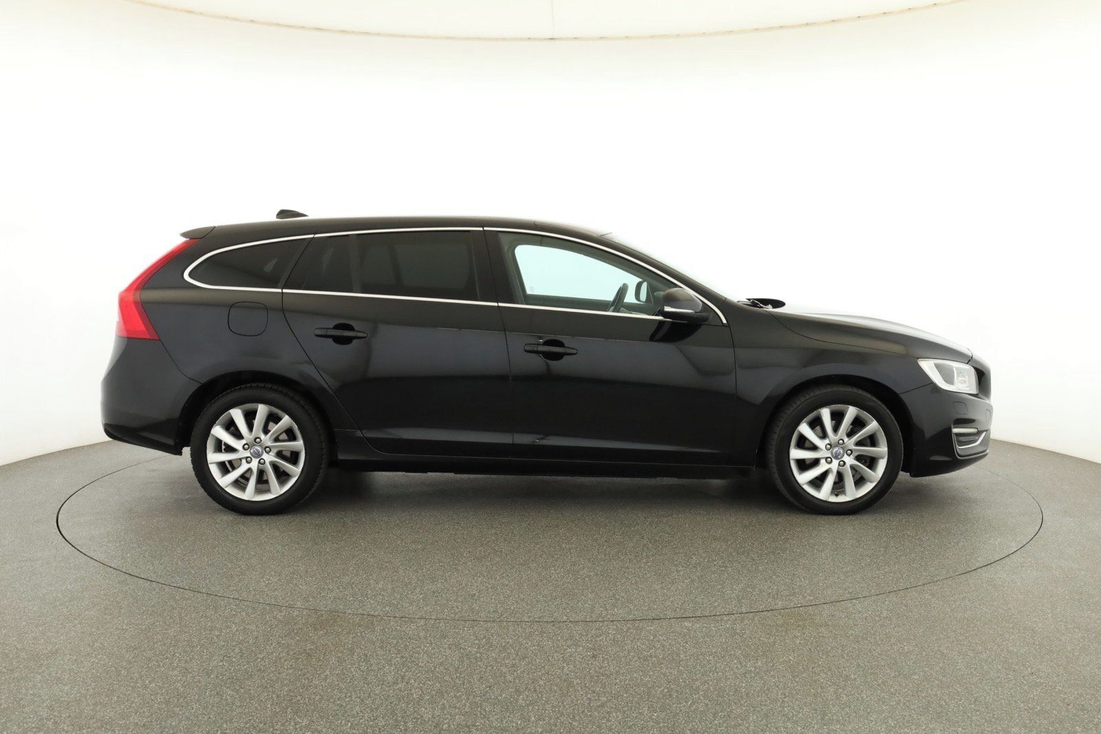 Volvo V60, D2, Automat, Serv.kniha, Navi - fotka 6