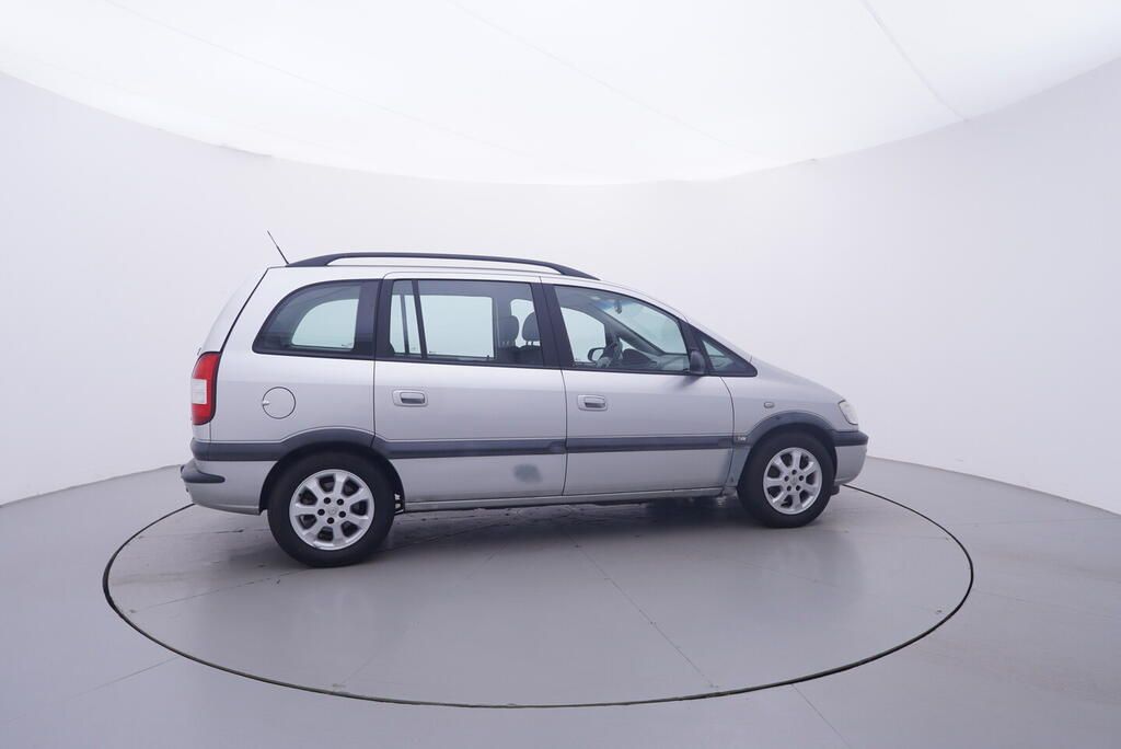 Opel Zafira, 1.8 16V 92 kW - fotka 6