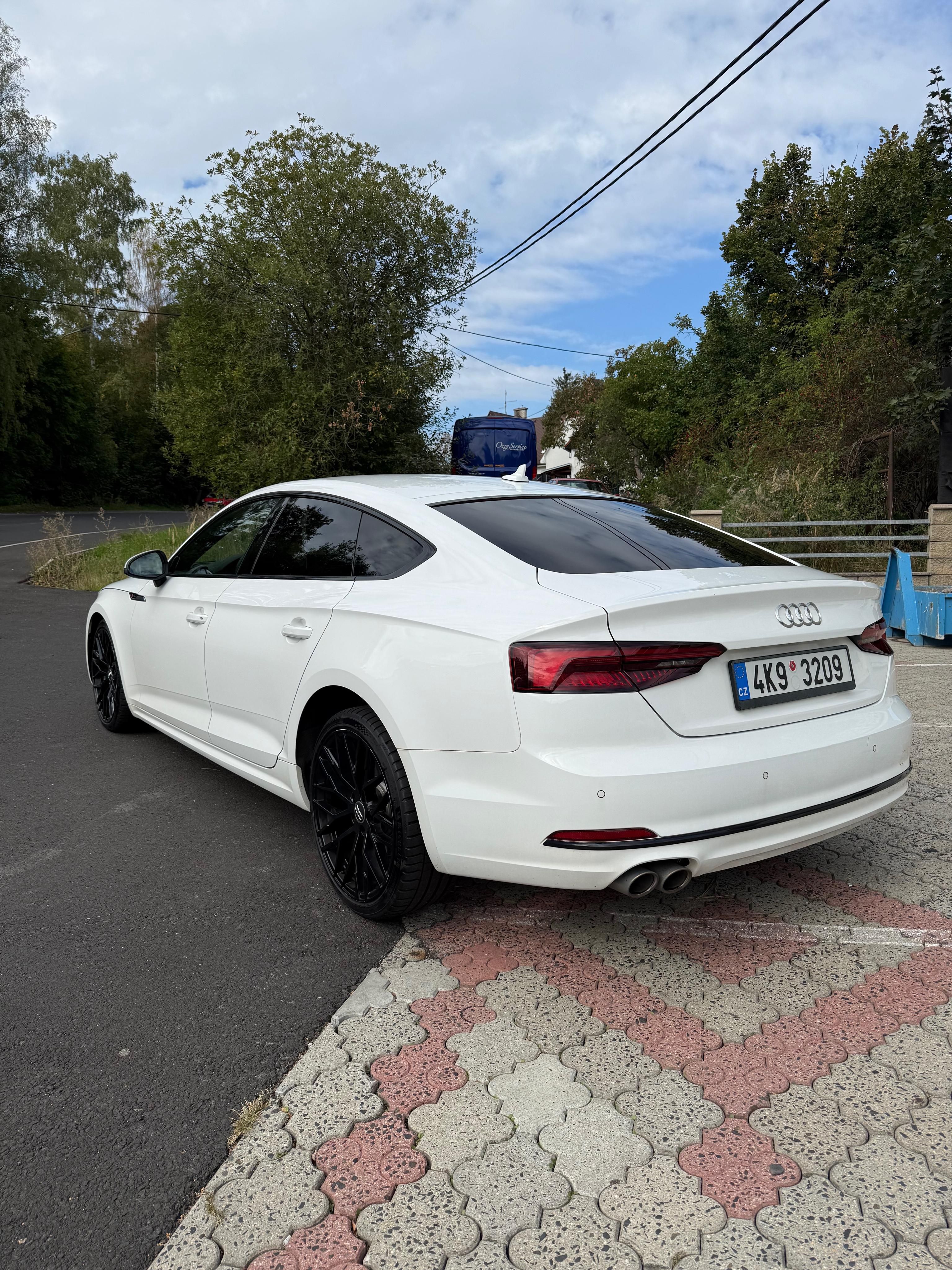 Audi A5, AUDI A5 SPORTBACK2.0 TDI 140kW - fotka 5