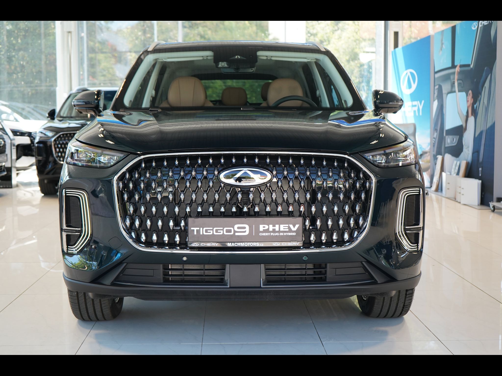 Chery Tiggo 9 PHEV, UNIQUE 1.5 TGDI PHEV - fotka 2
