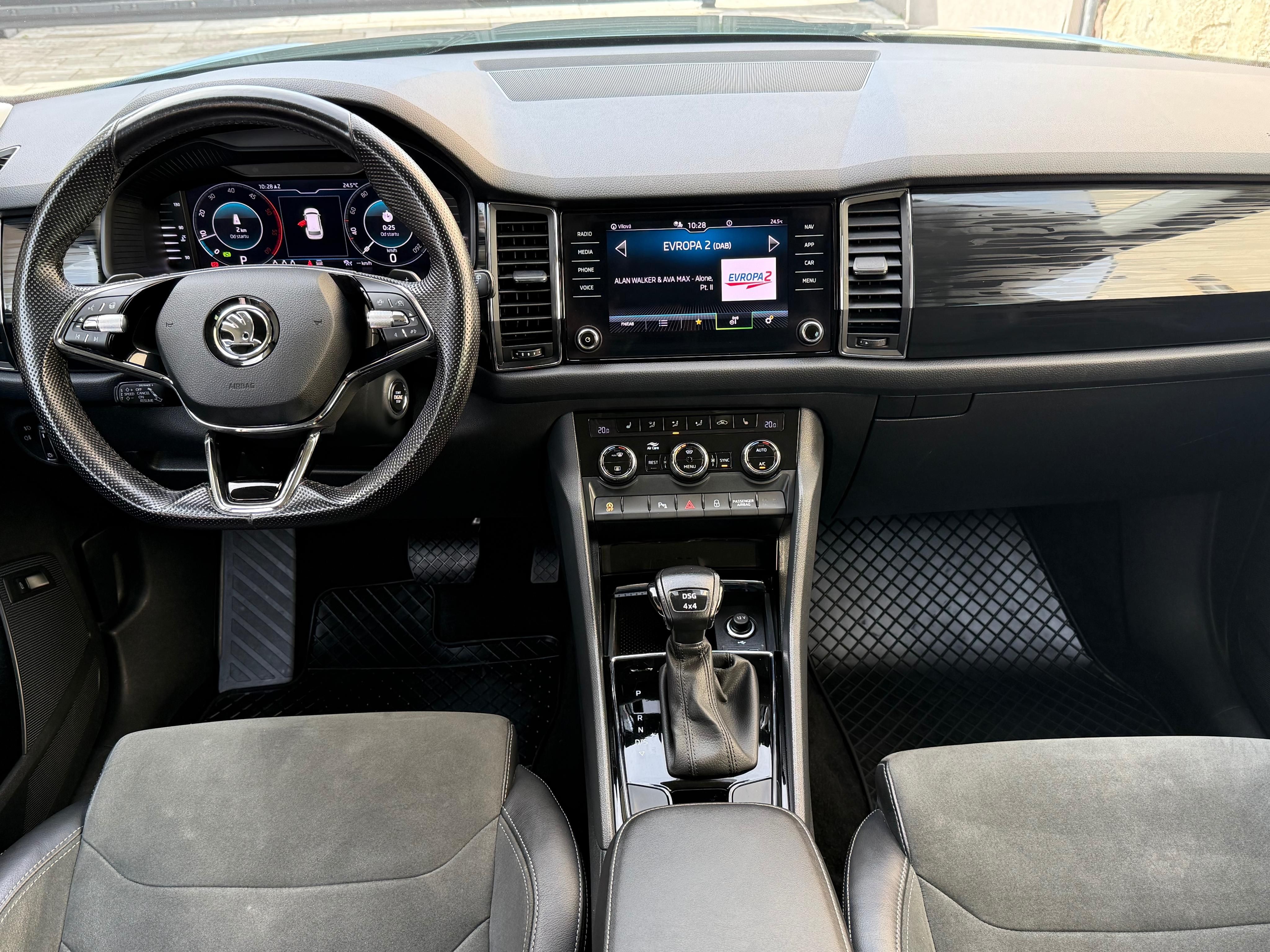 Škoda Kodiaq, 2.0TDi/4x4/STYLE/CZ/DPH/TAŽNÉ - fotka 5