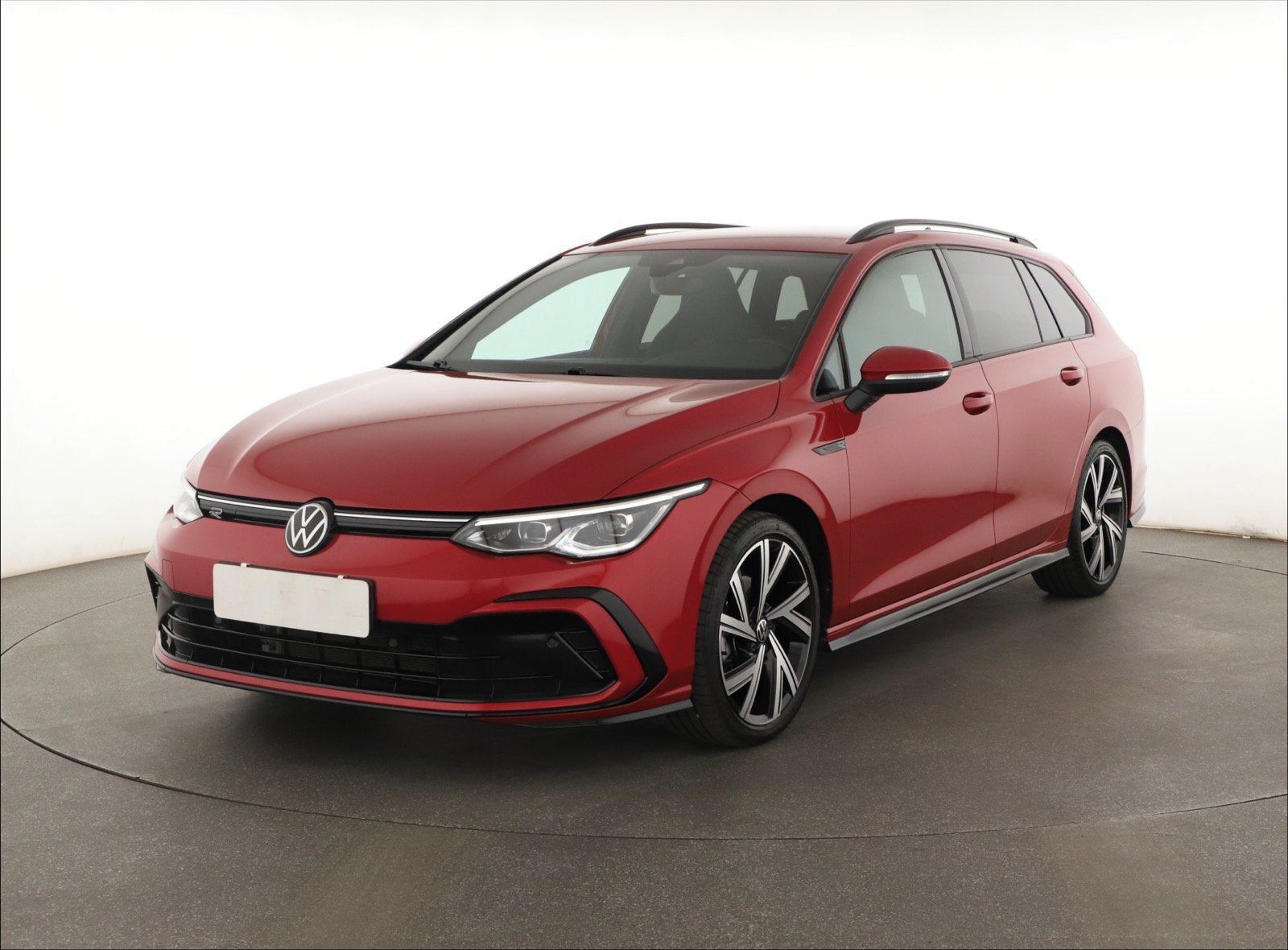 Volkswagen Golf, 1.5 eTSI, R-Line, ČR,1.maj - fotka 3