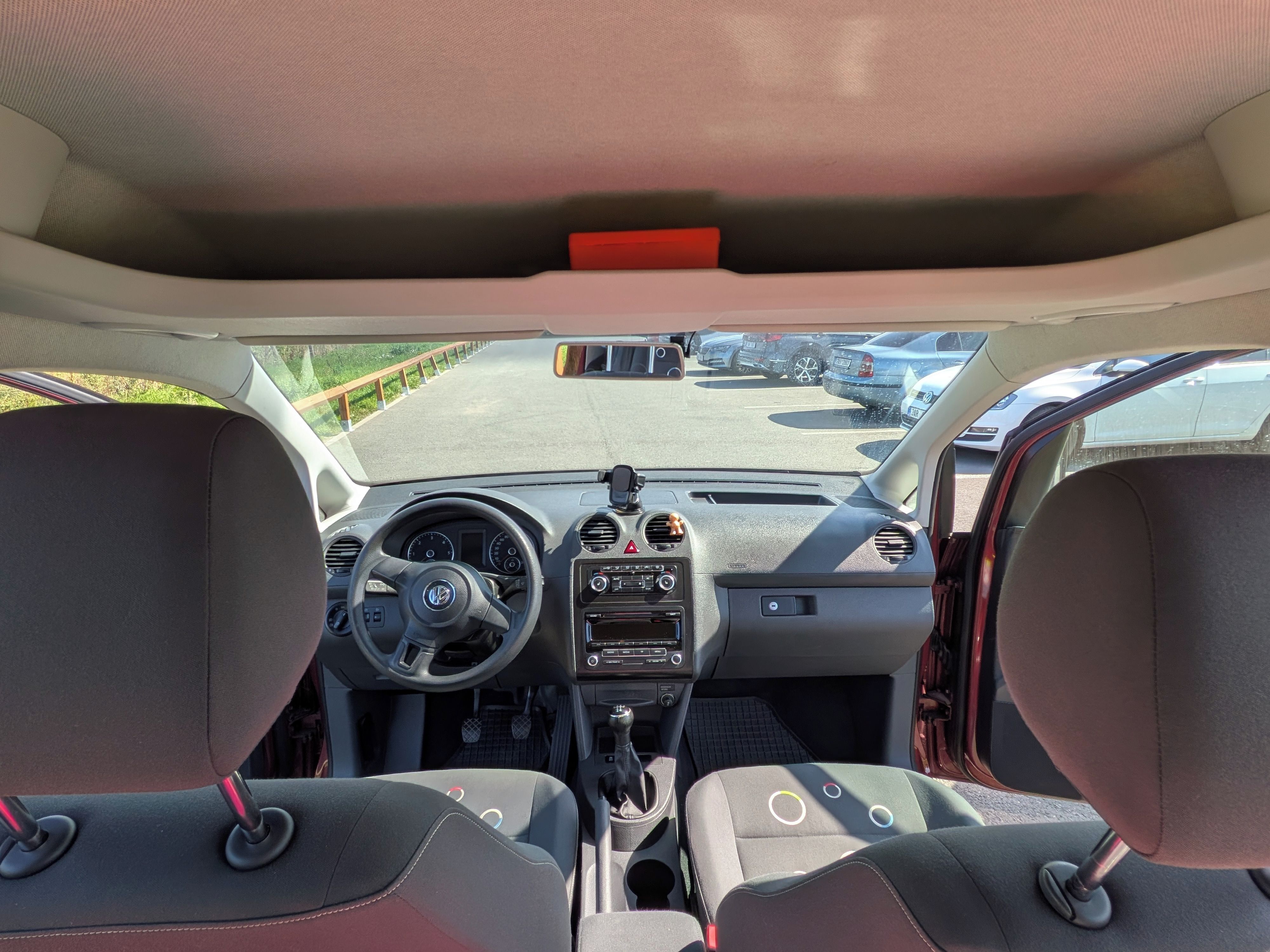 Volkswagen Caddy, 1.6 TDI 75kW Roncalli - fotka 6