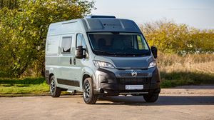 Clever Vans, Tour 540, 140k, Manuál