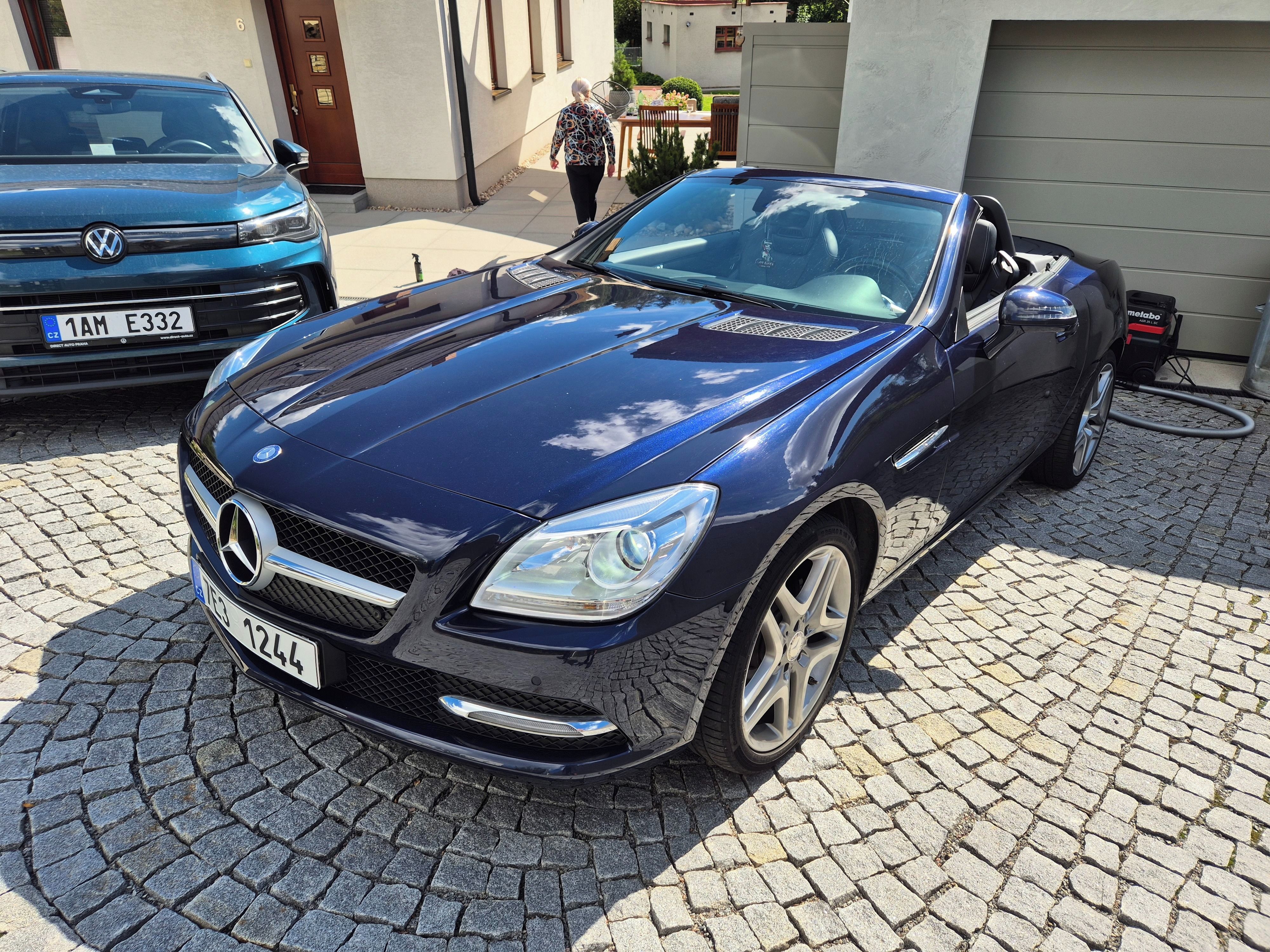 Mercedes-Benz SLK, R172 MANUÁL