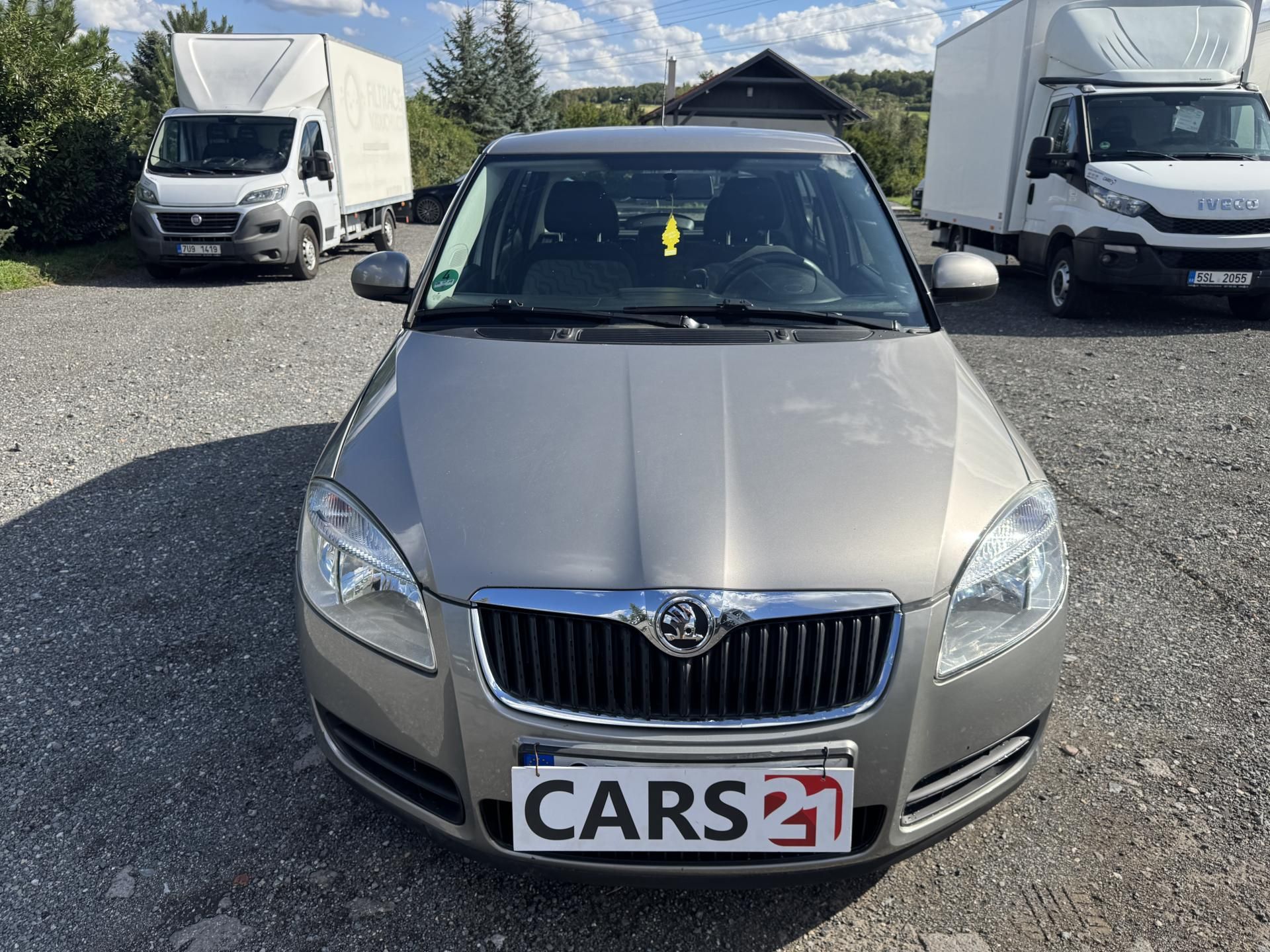 Škoda Fabia, 1.6,77kw,AUTOMAT,klima - fotka 2