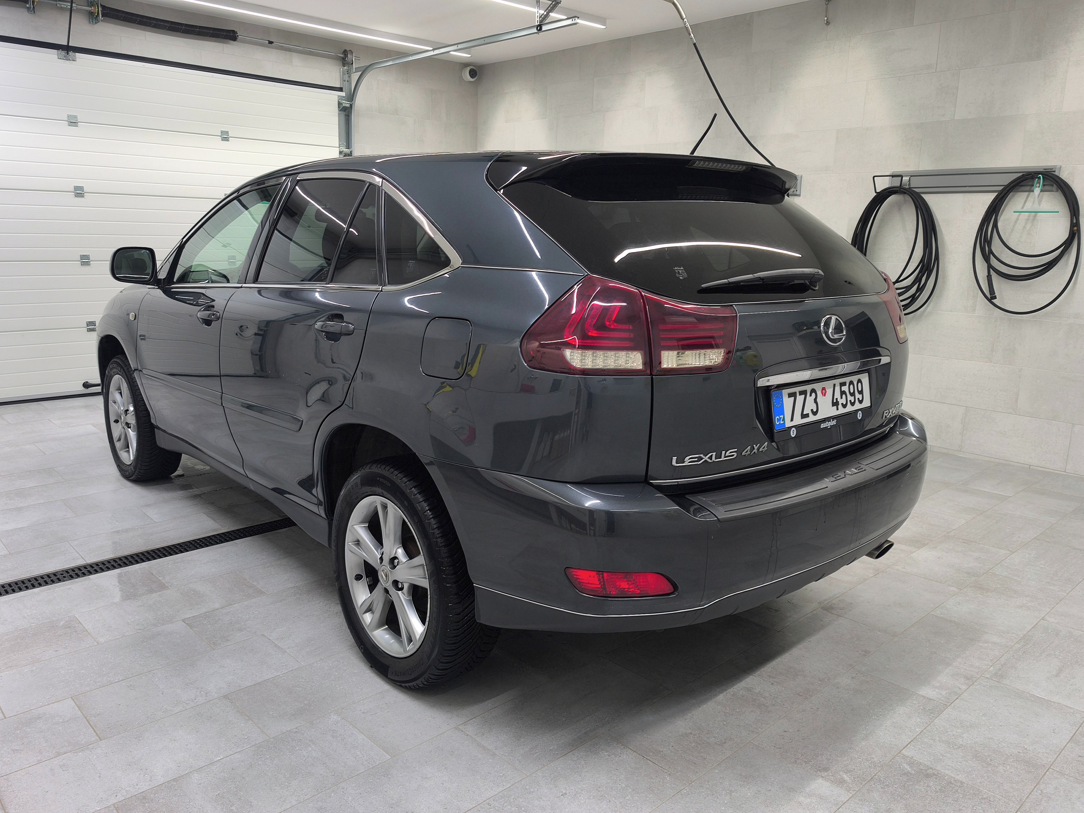 Lexus RX, 400h 4x4 Hybrid - fotka 6