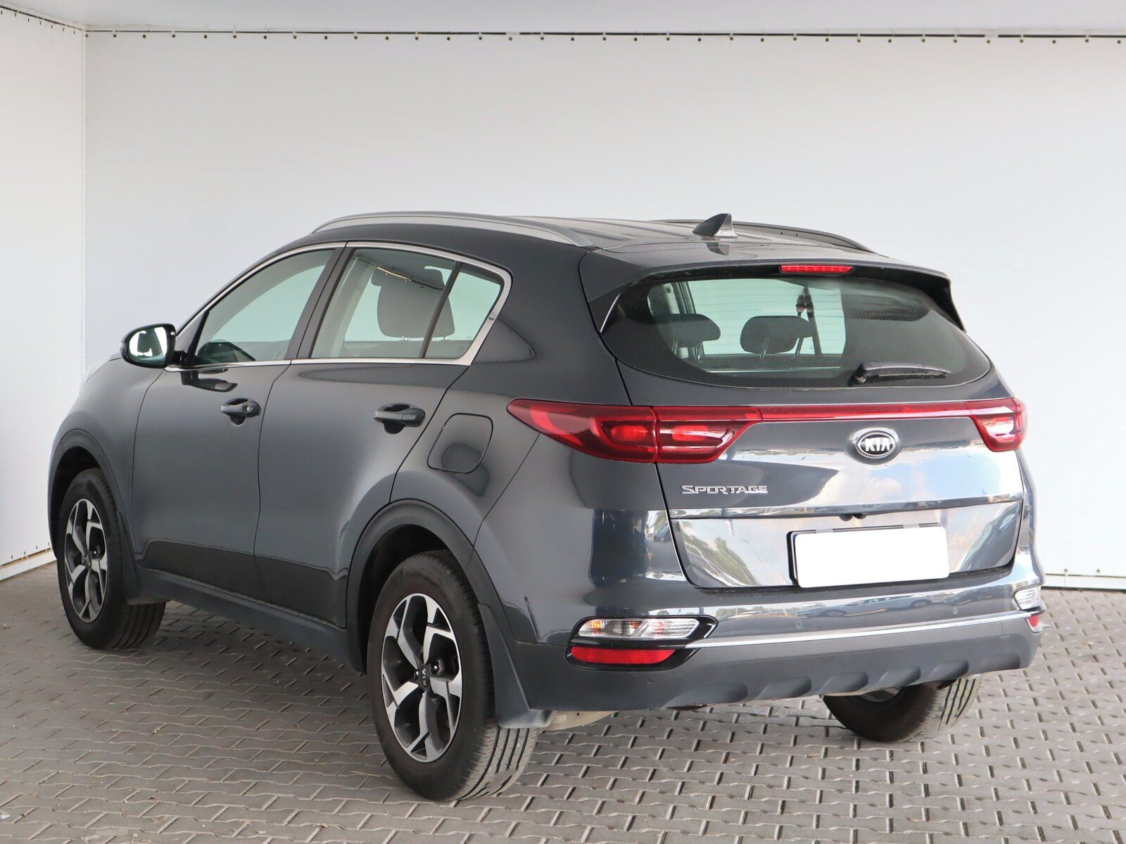 Kia Sportage, 1.6 GDI, Serv.kniha - fotka 4