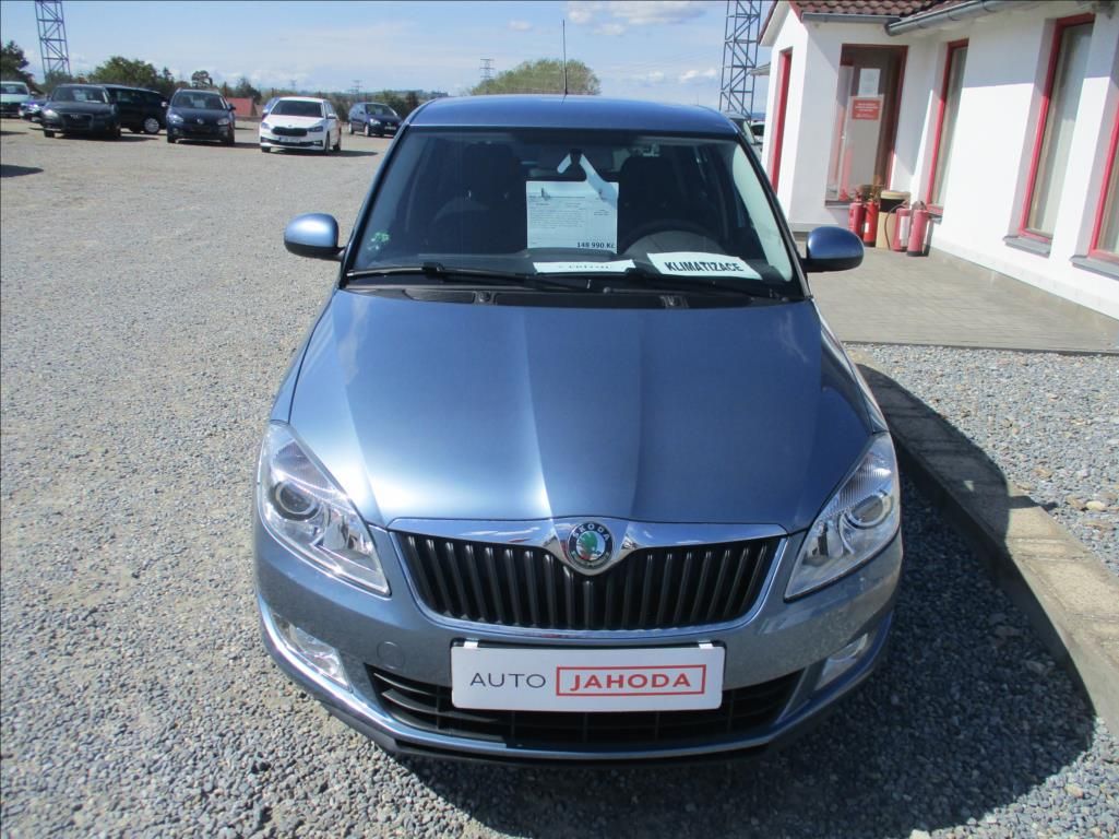 Škoda Fabia, 1,2 TSI,aut.klima,56.000km - fotka 2