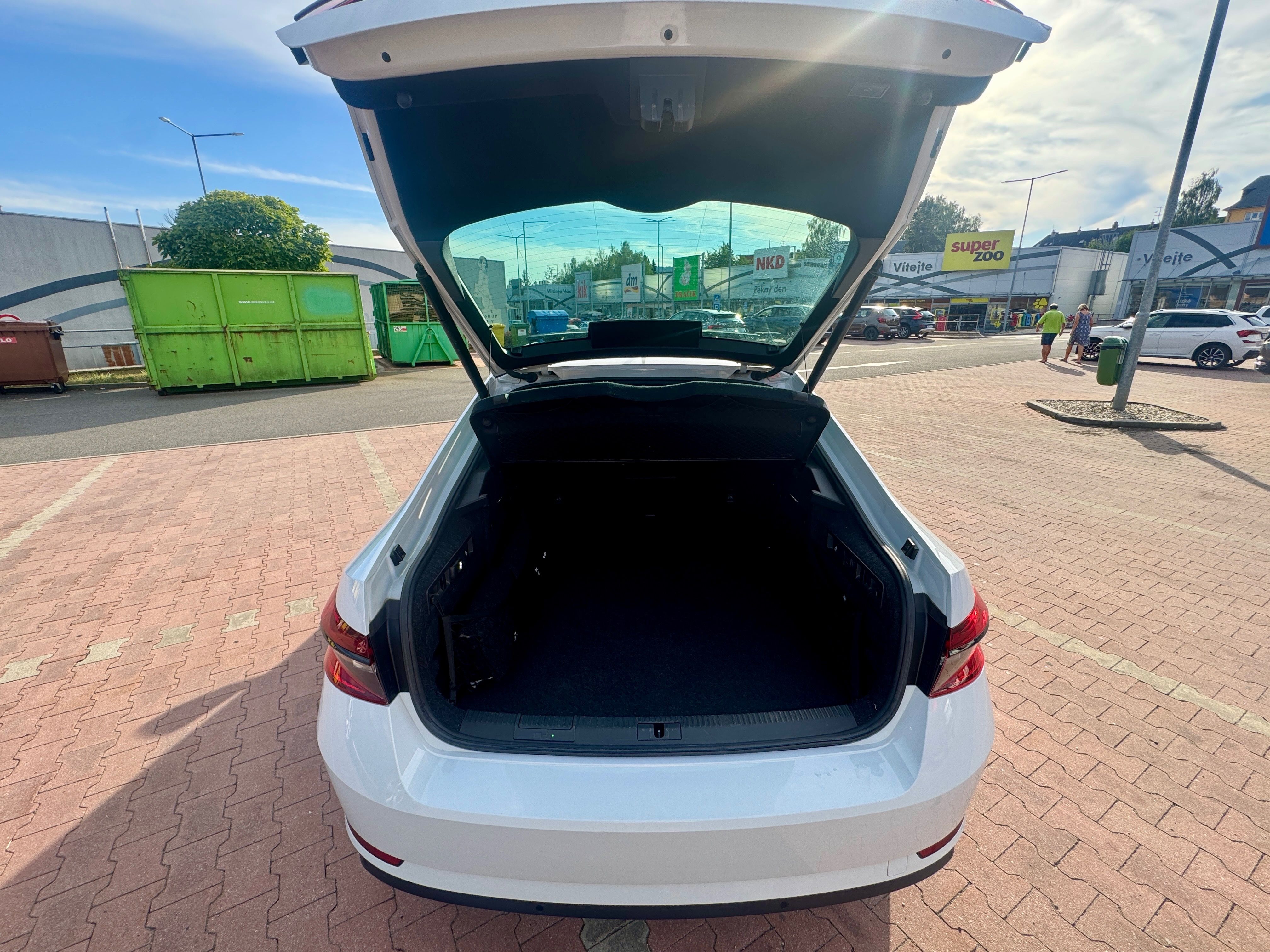 Škoda Superb, IV DSG Nezávislé topení - fotka 6