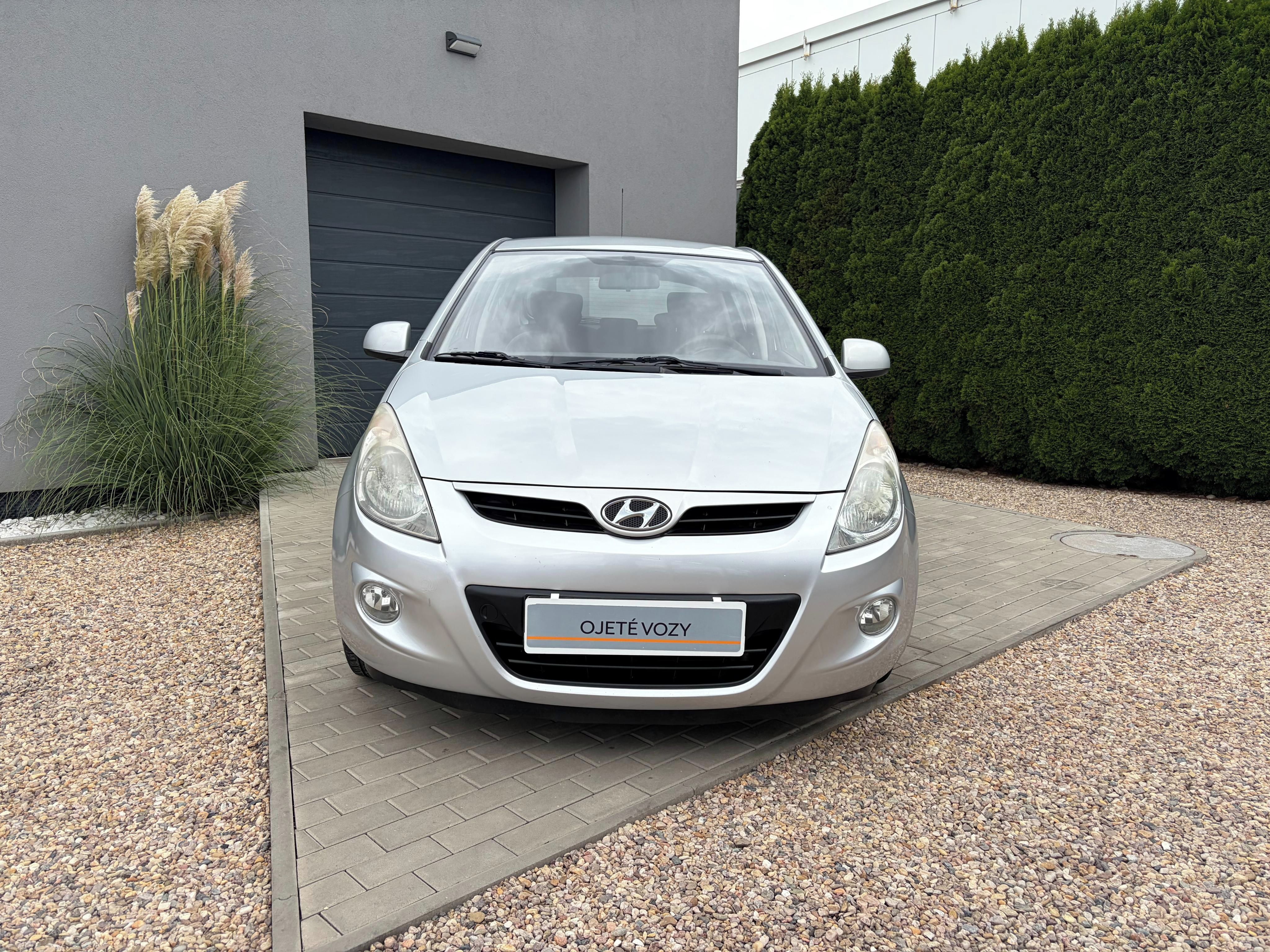 Hyundai i20, 1.2i 57KW, Nové ROZVODY - fotka 2