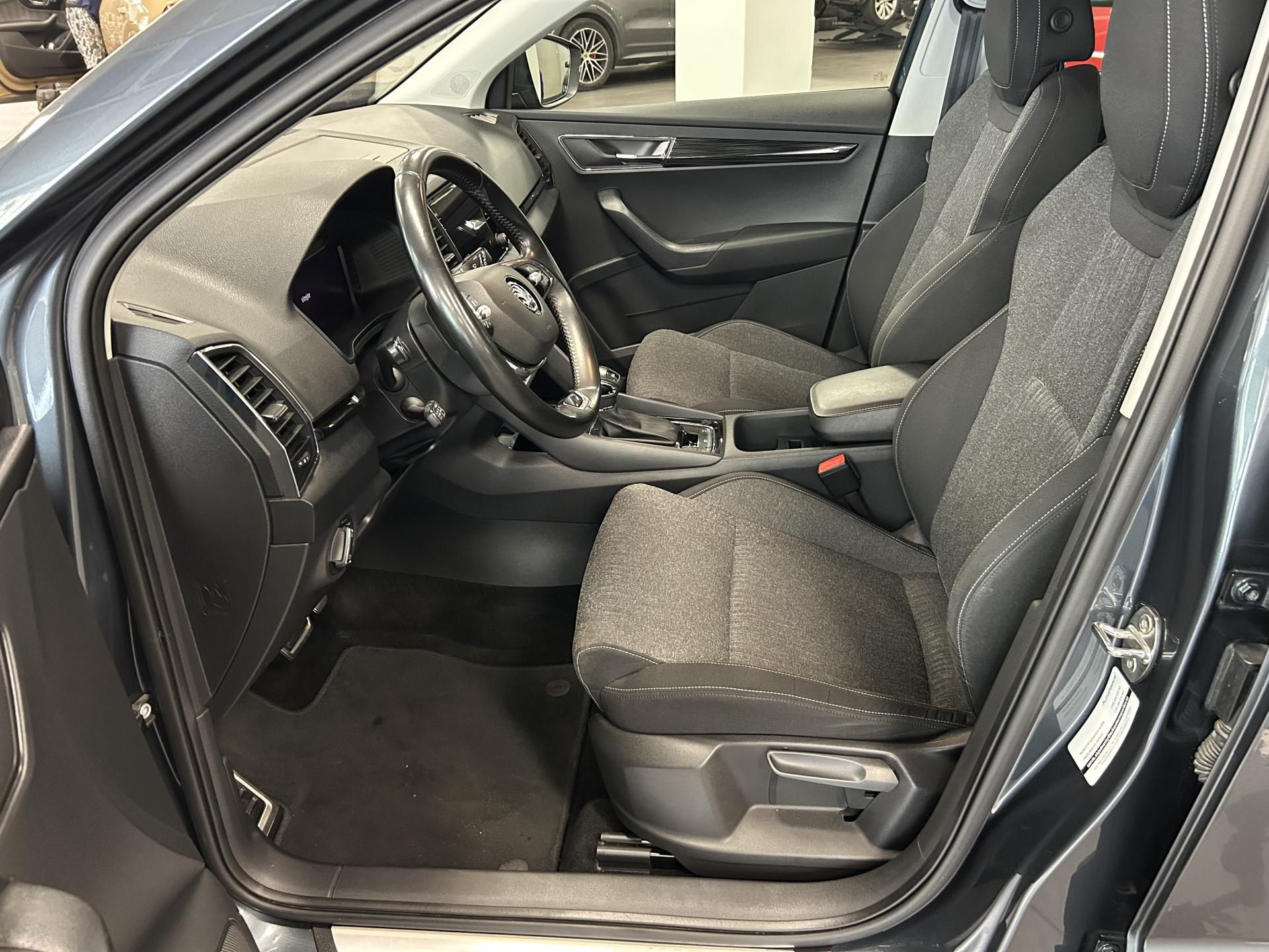 Škoda Karoq, 1.5TSI DSG Style LED DCC TZ - fotka 5