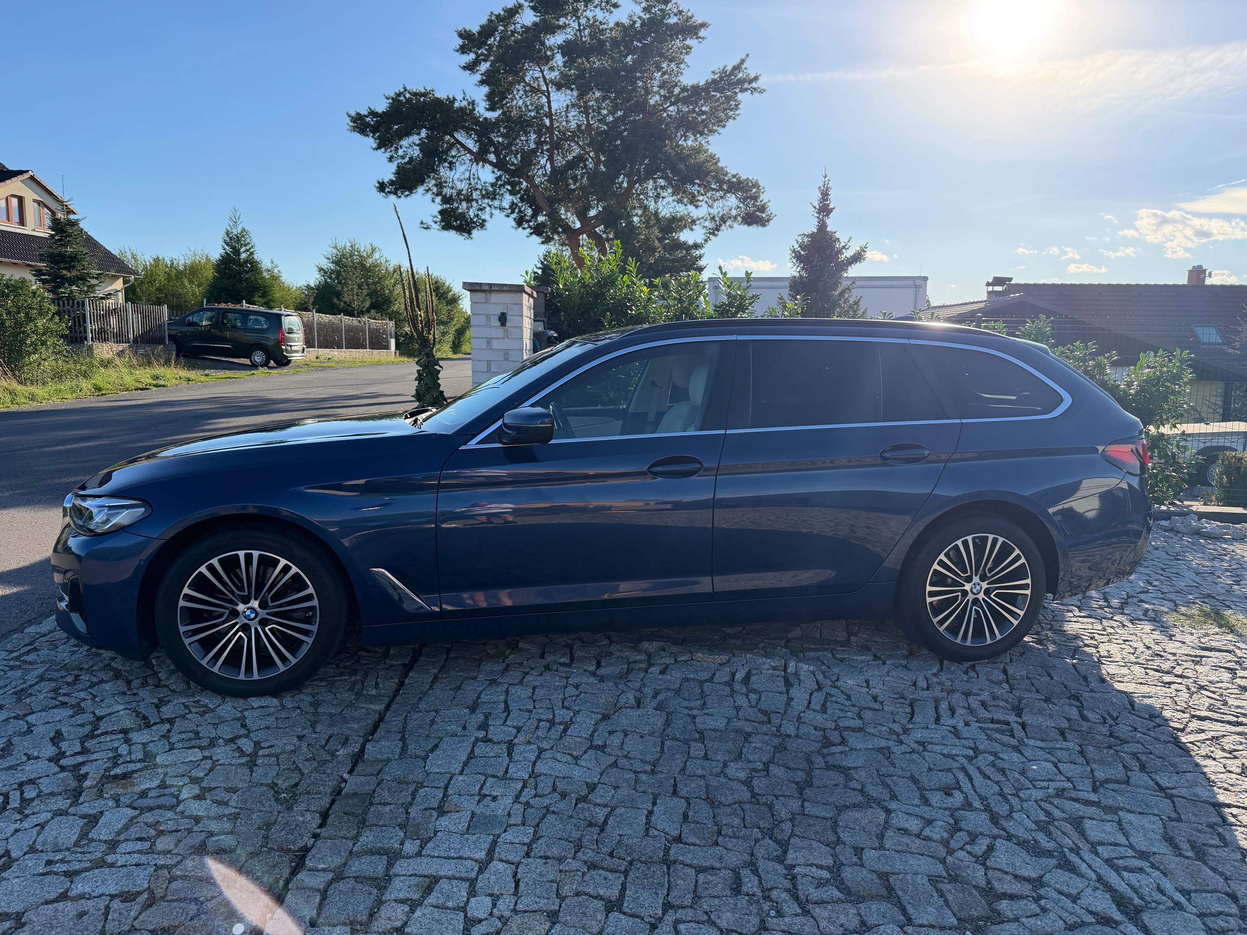BMW Řada 5, BMW 520d 140kw 2023 | ČR - fotka 3