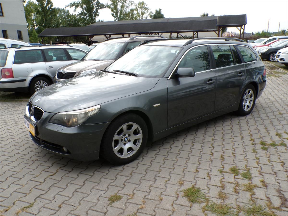 BMW Řada 5, 2,5 525D M57  KŮŽE,XENON,NAVI - fotka 3