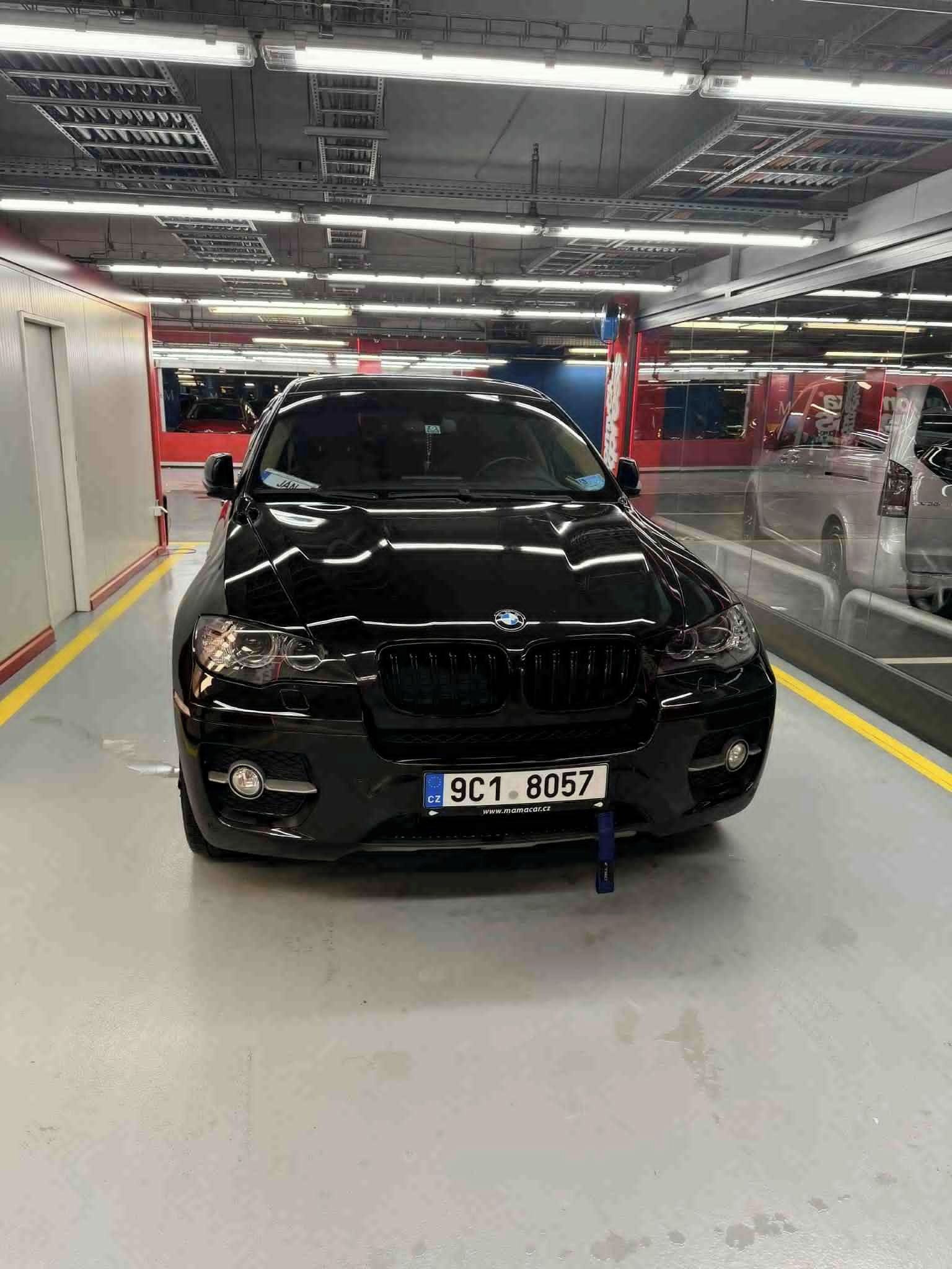BMW X6, Bmw x6 180kw Generální opravě - fotka 3