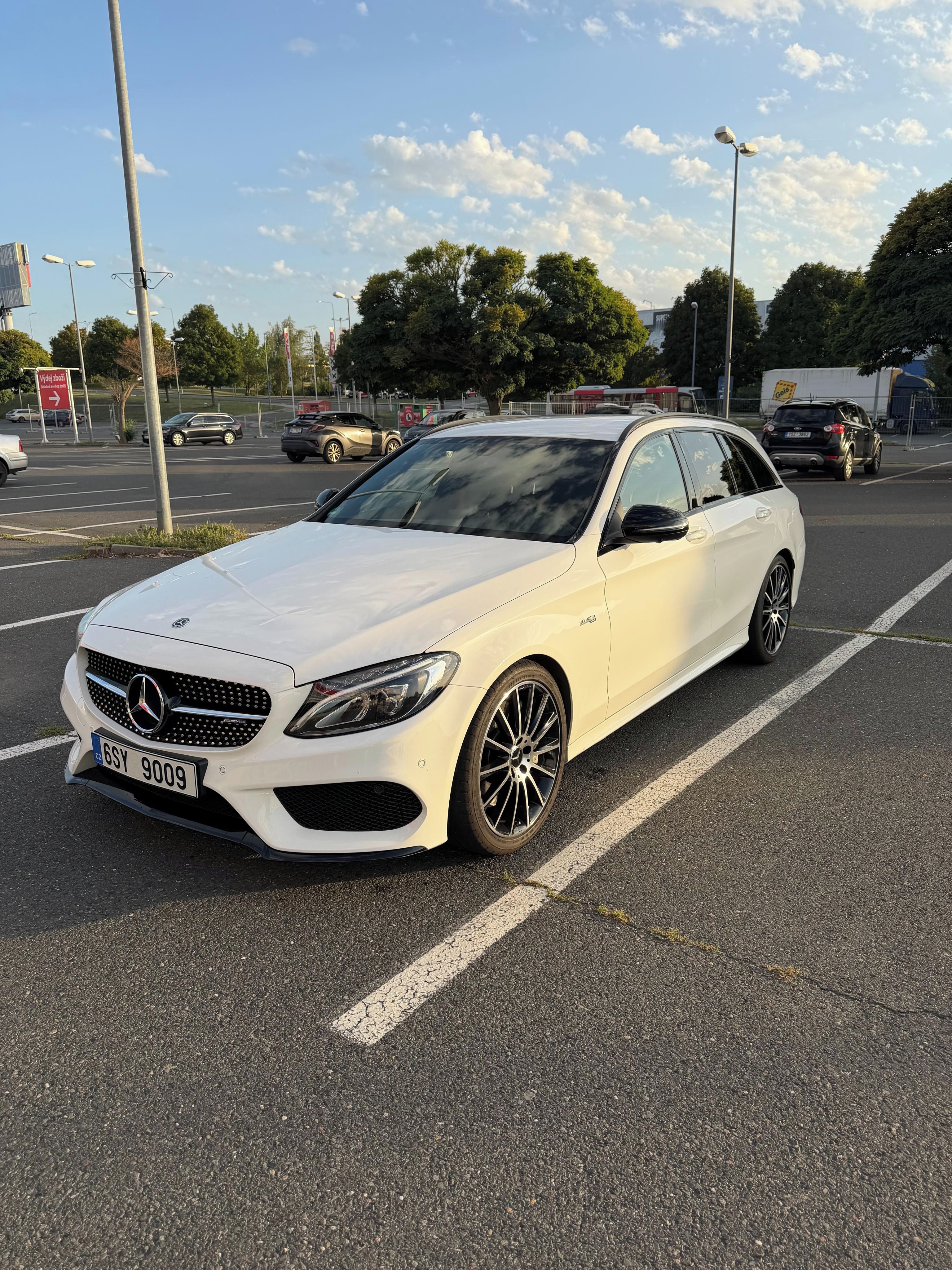 Mercedes-Benz Třídy C, C43 AMG
