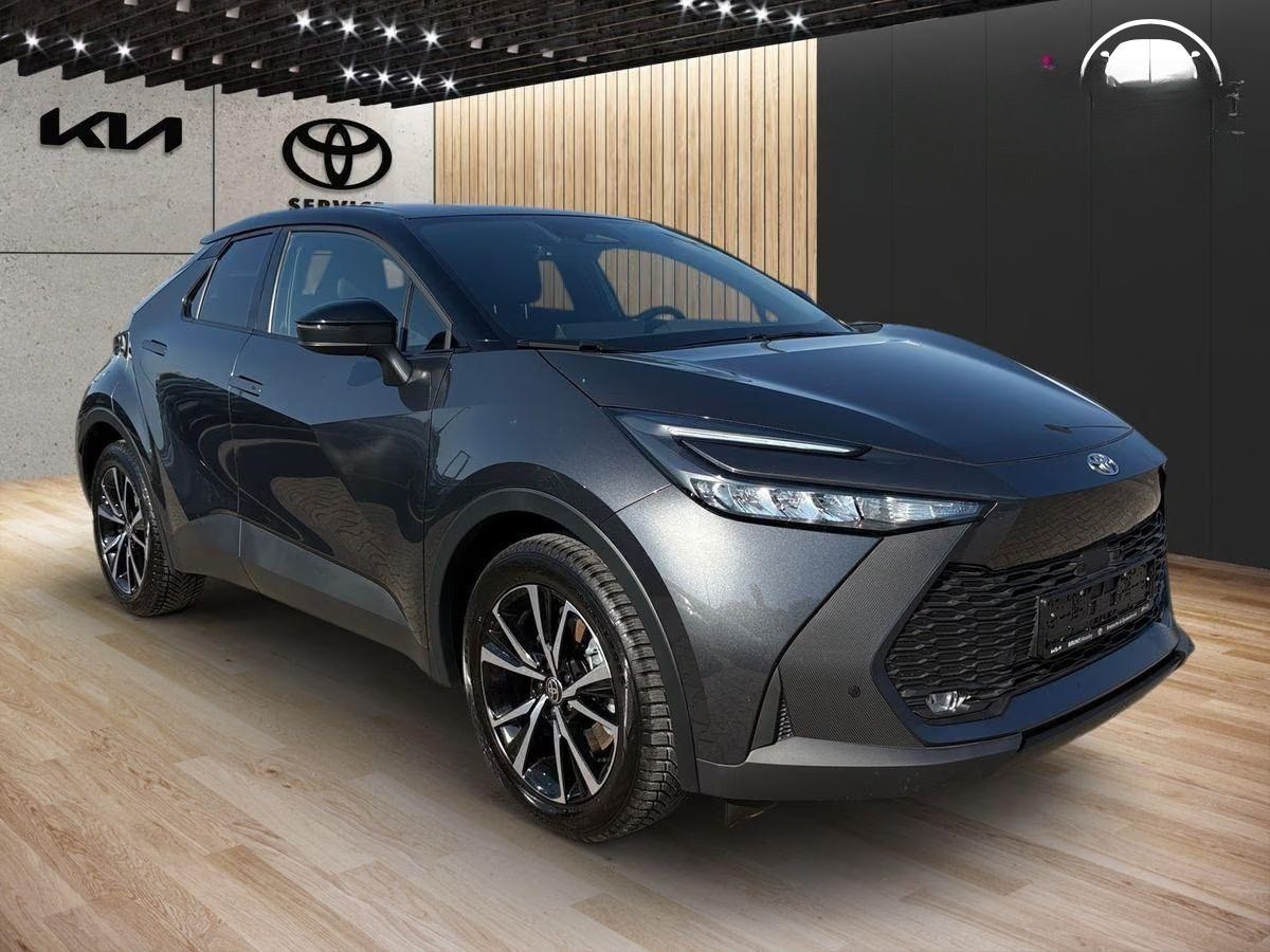 Toyota C-HR, Teamplayer 2,0-Plug-in Hybrid - fotka 2