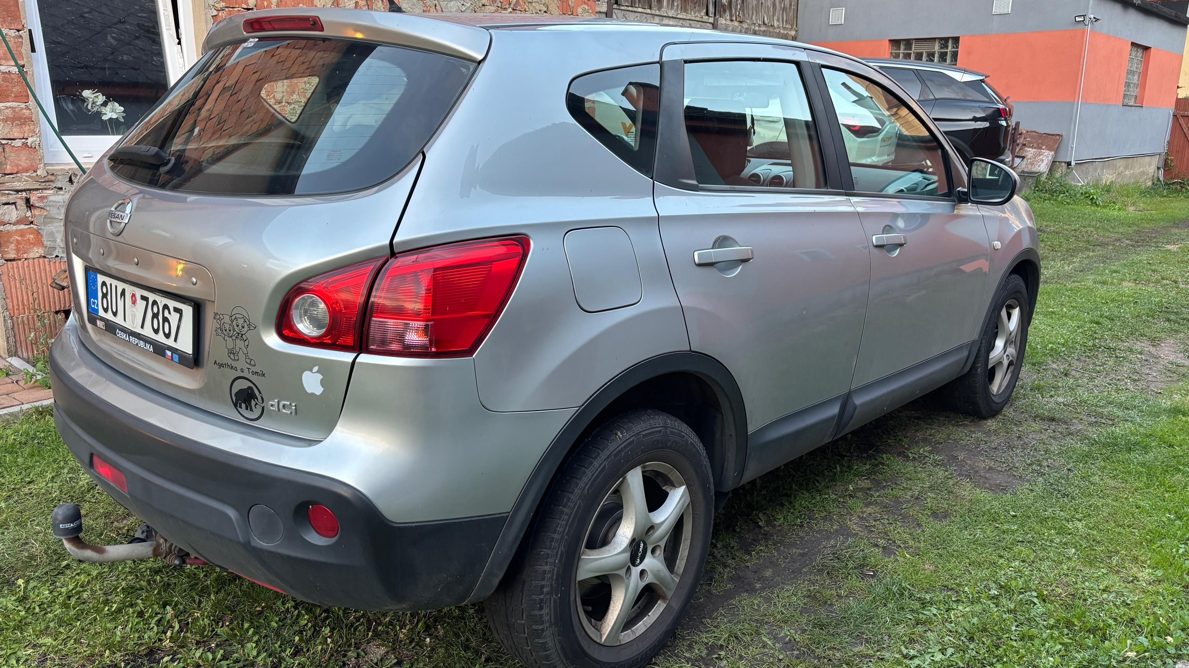 Nissan Qashqai, 2.0 dci, 110 KW, Panorama - fotka 2