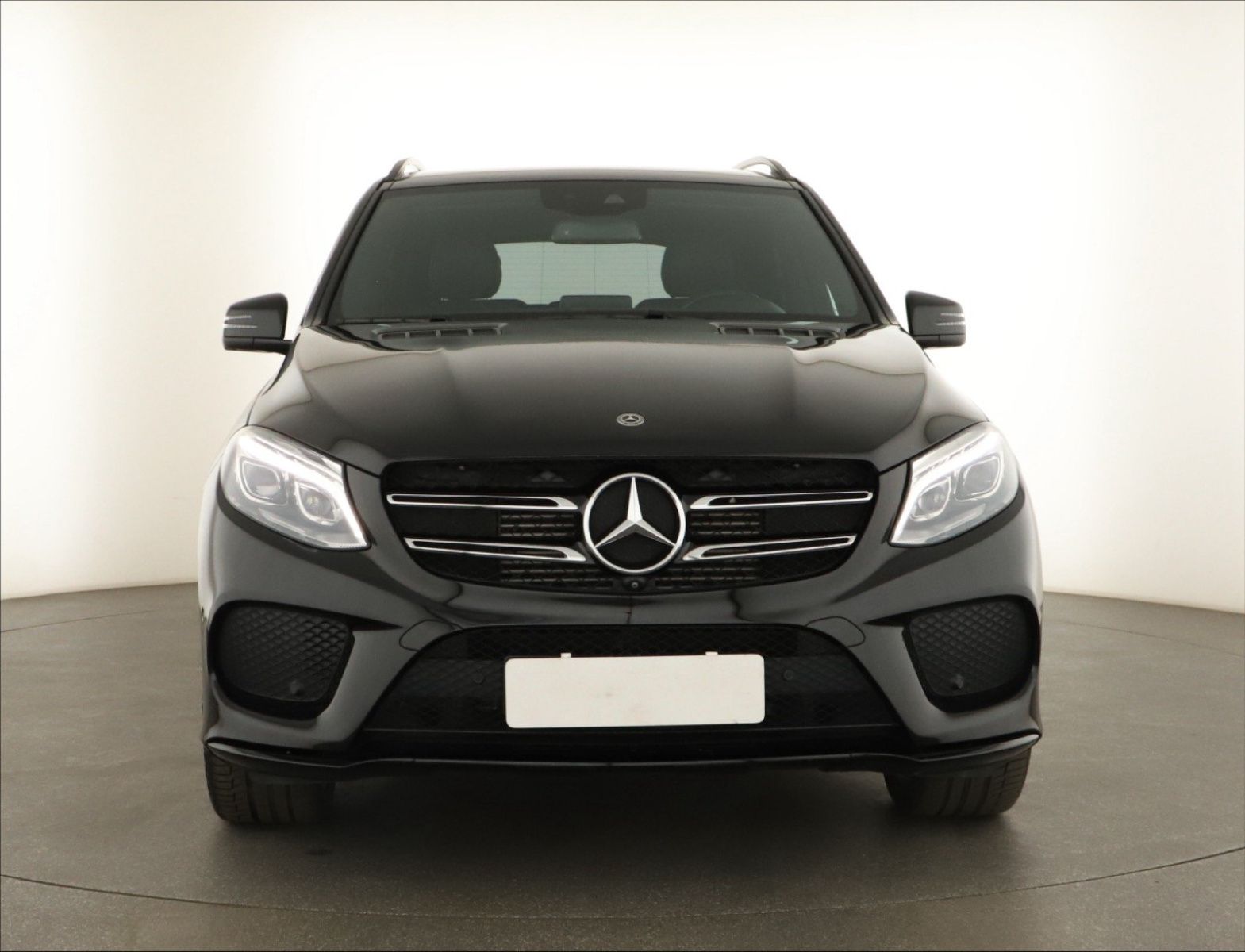 Mercedes-Benz GLE, 350 d, AMG line, 4X4 - fotka 2
