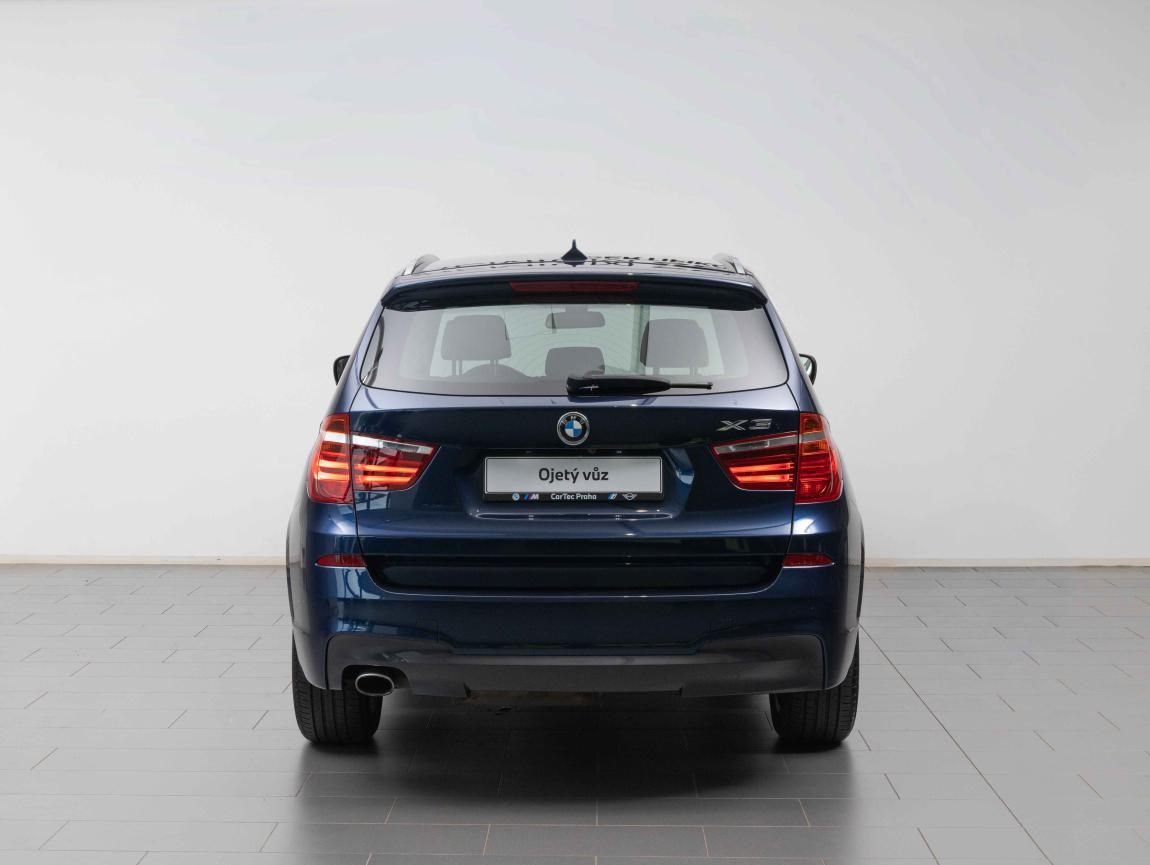 BMW X3, xDrive20d - fotka 4