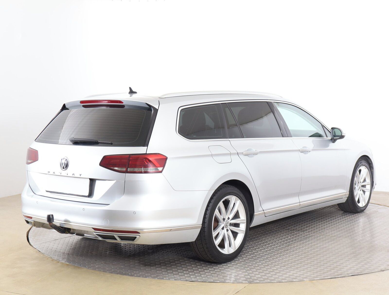 Volkswagen Passat, 2.0 TDI, Highline, Automat - fotka 5