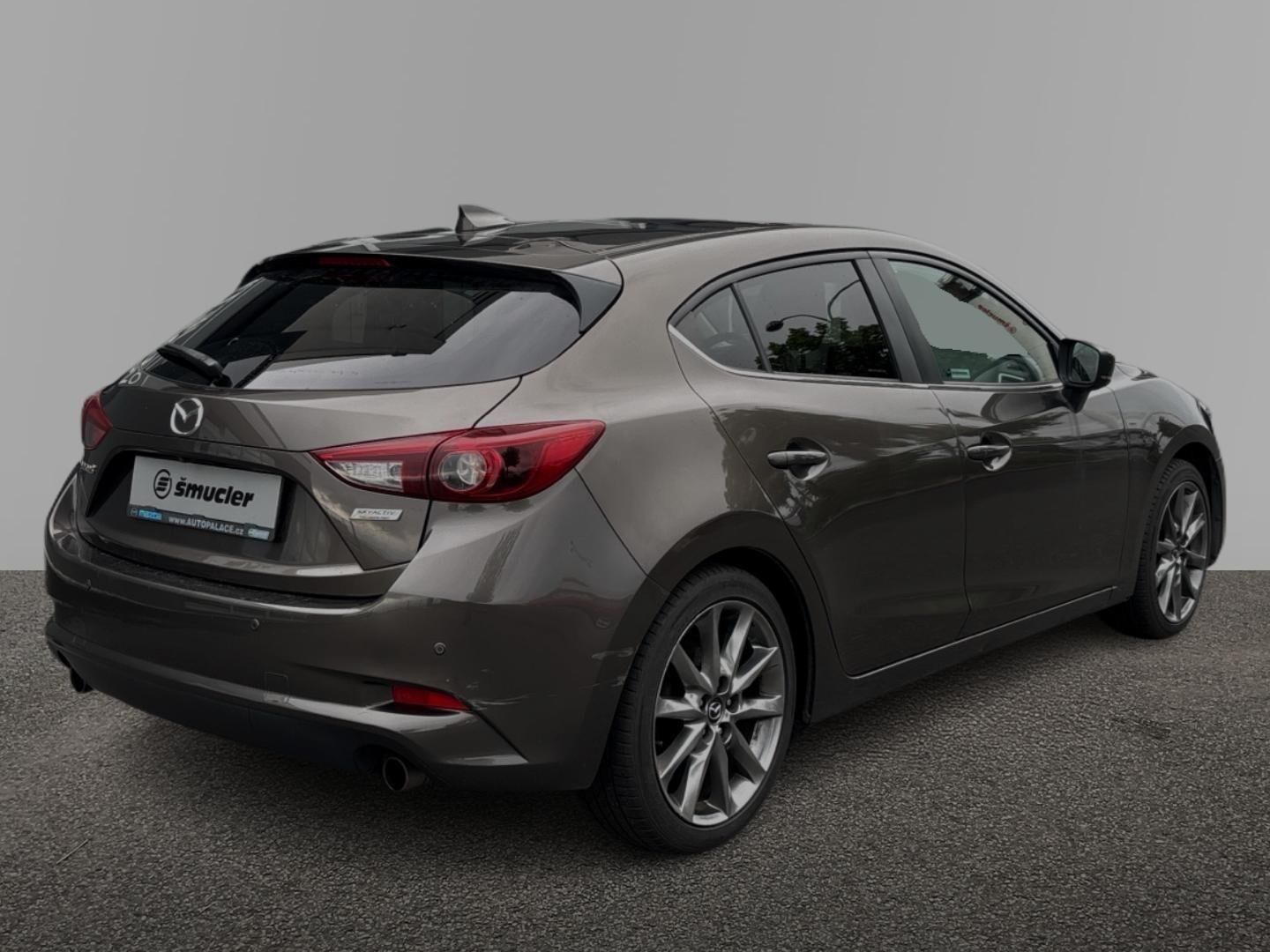 Mazda 3, 2.0 Skyactiv-G / 88 kW Takumi - fotka 4