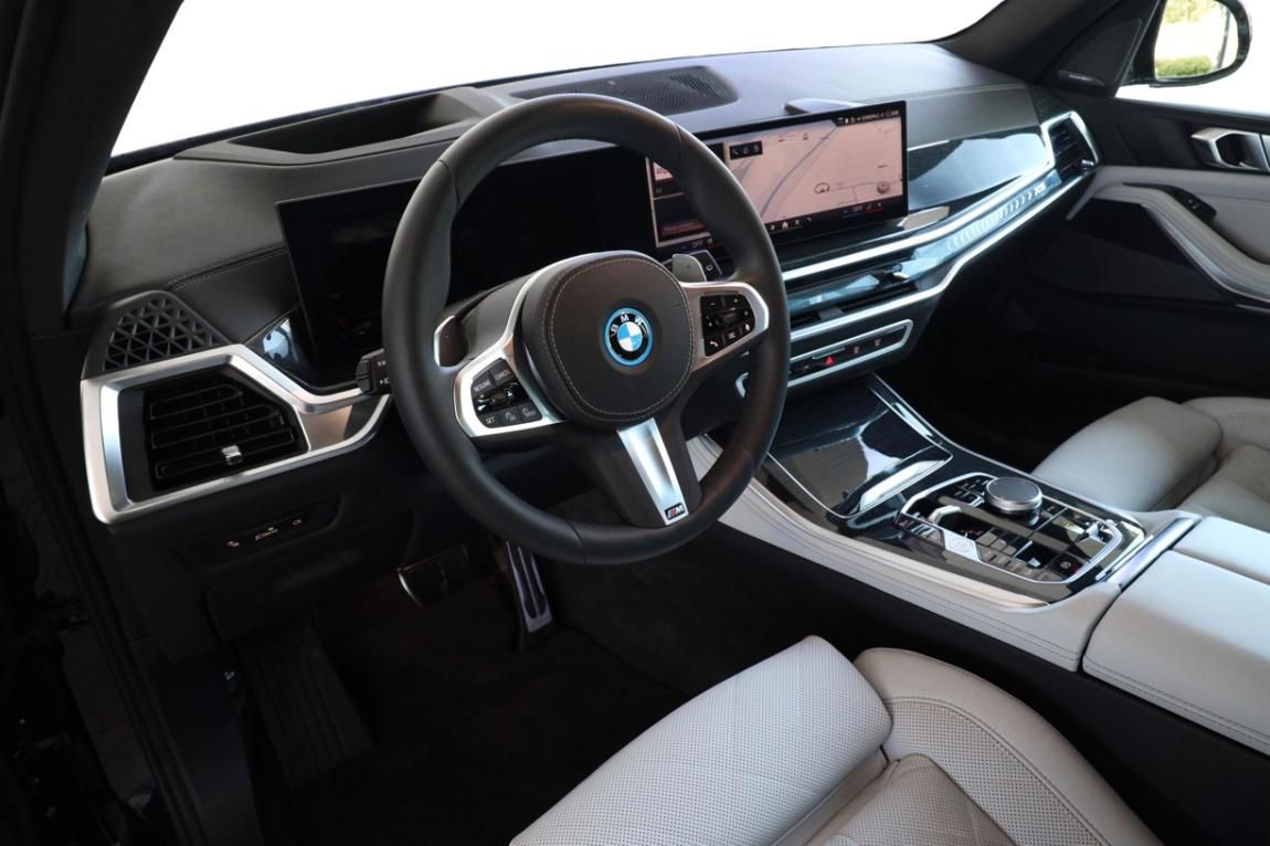 BMW X5, xDrive50e - fotka 5
