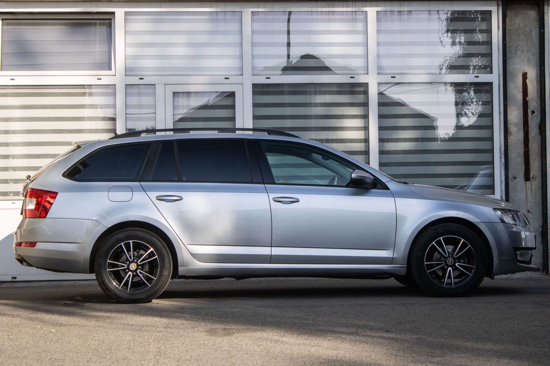 Škoda Octavia - fotka 4